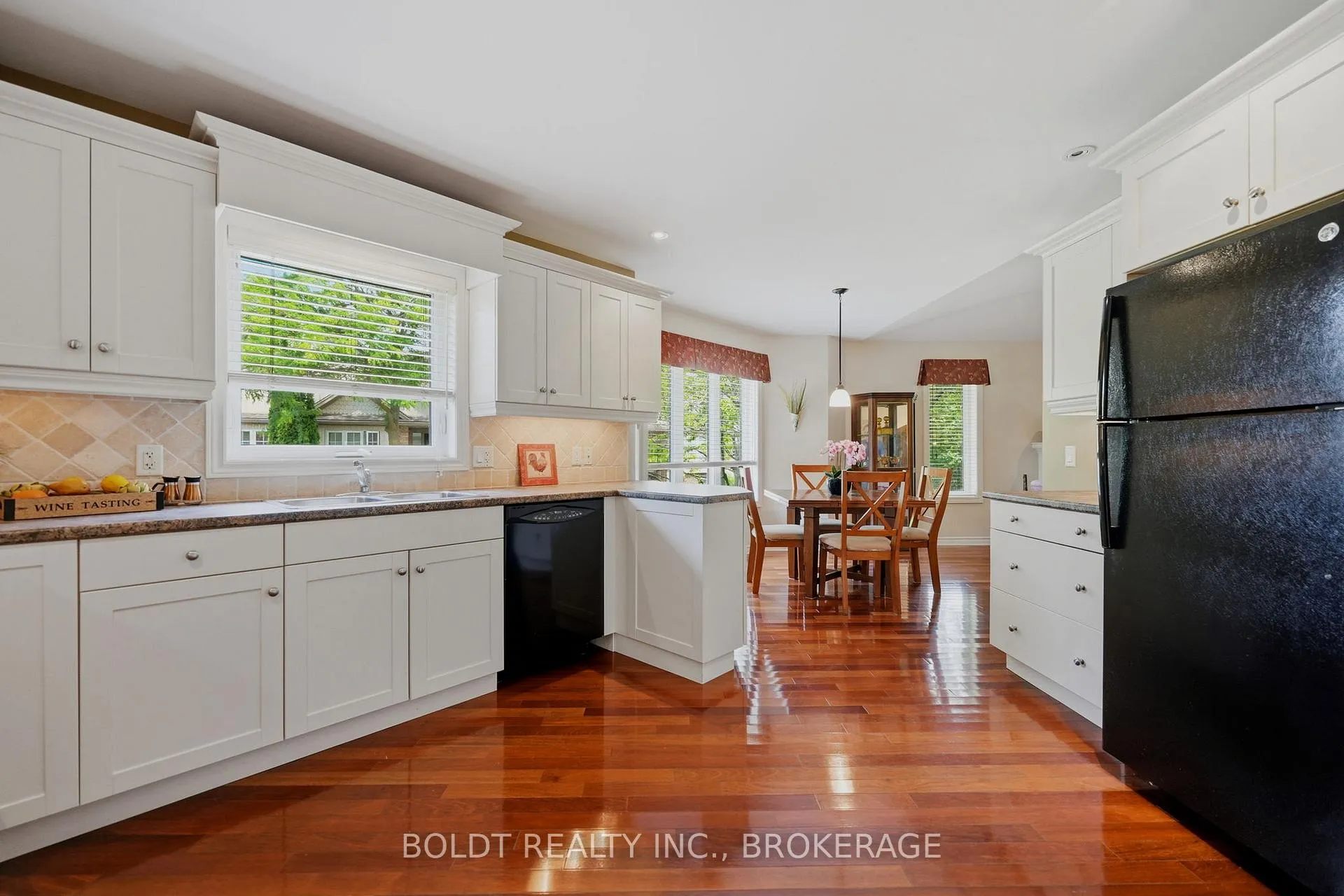 Photo 20 of Unit 6, 605 Welland Avenue, St. Catharines, Carlton/Bunting — HOMEH