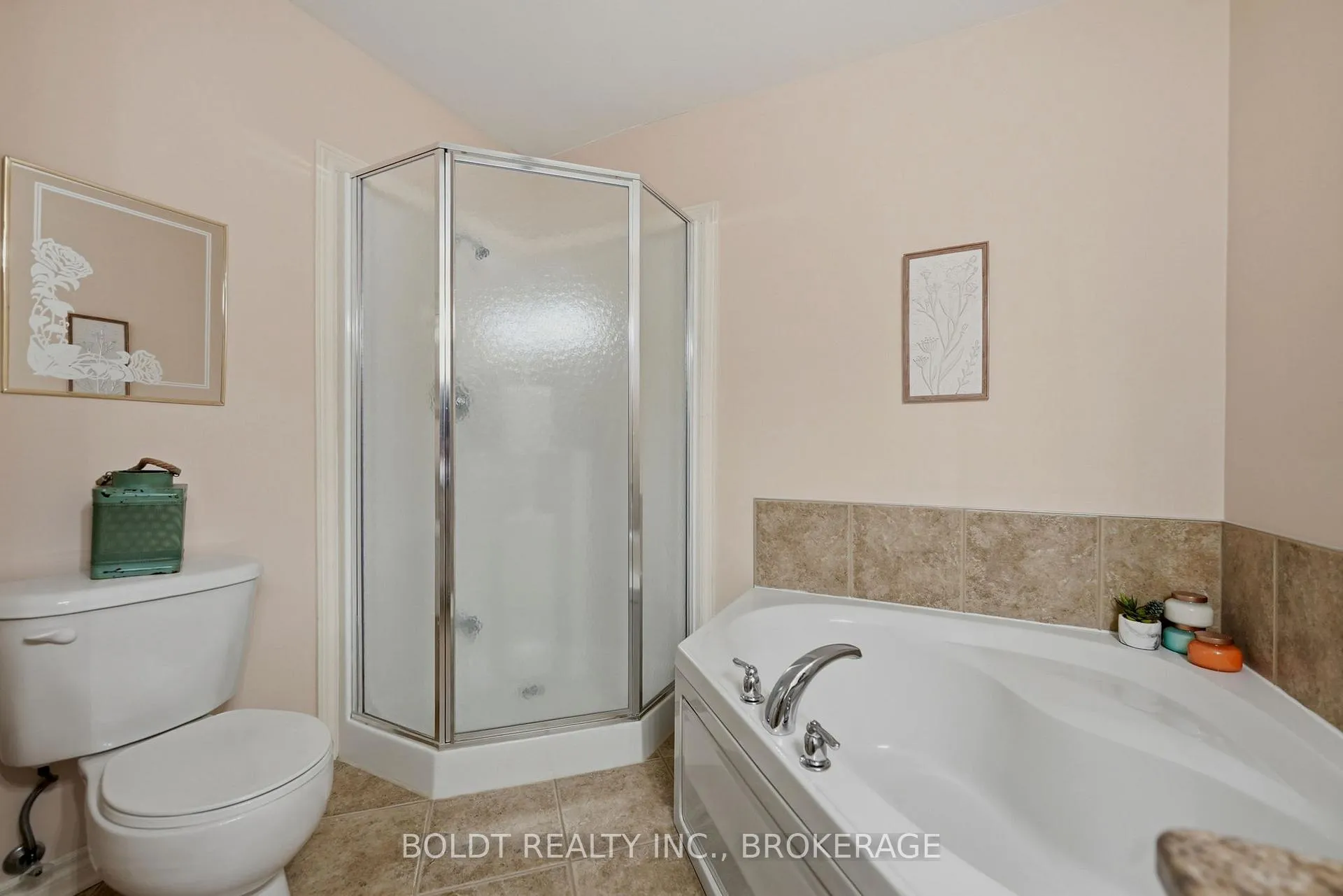 Photo 27 of Unit 6, 605 Welland Avenue, St. Catharines, Carlton/Bunting — HOMEH