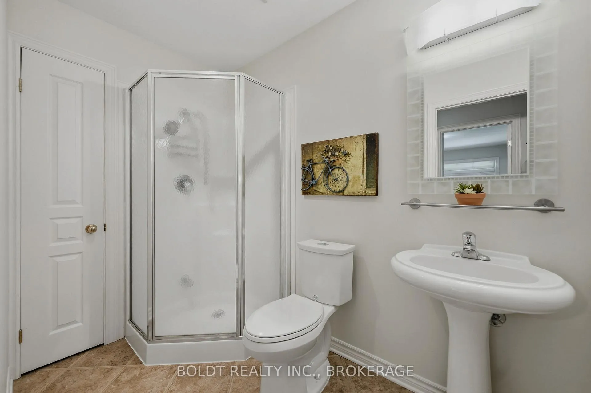 Photo 28 of Unit 6, 605 Welland Avenue, St. Catharines, Carlton/Bunting — HOMEH