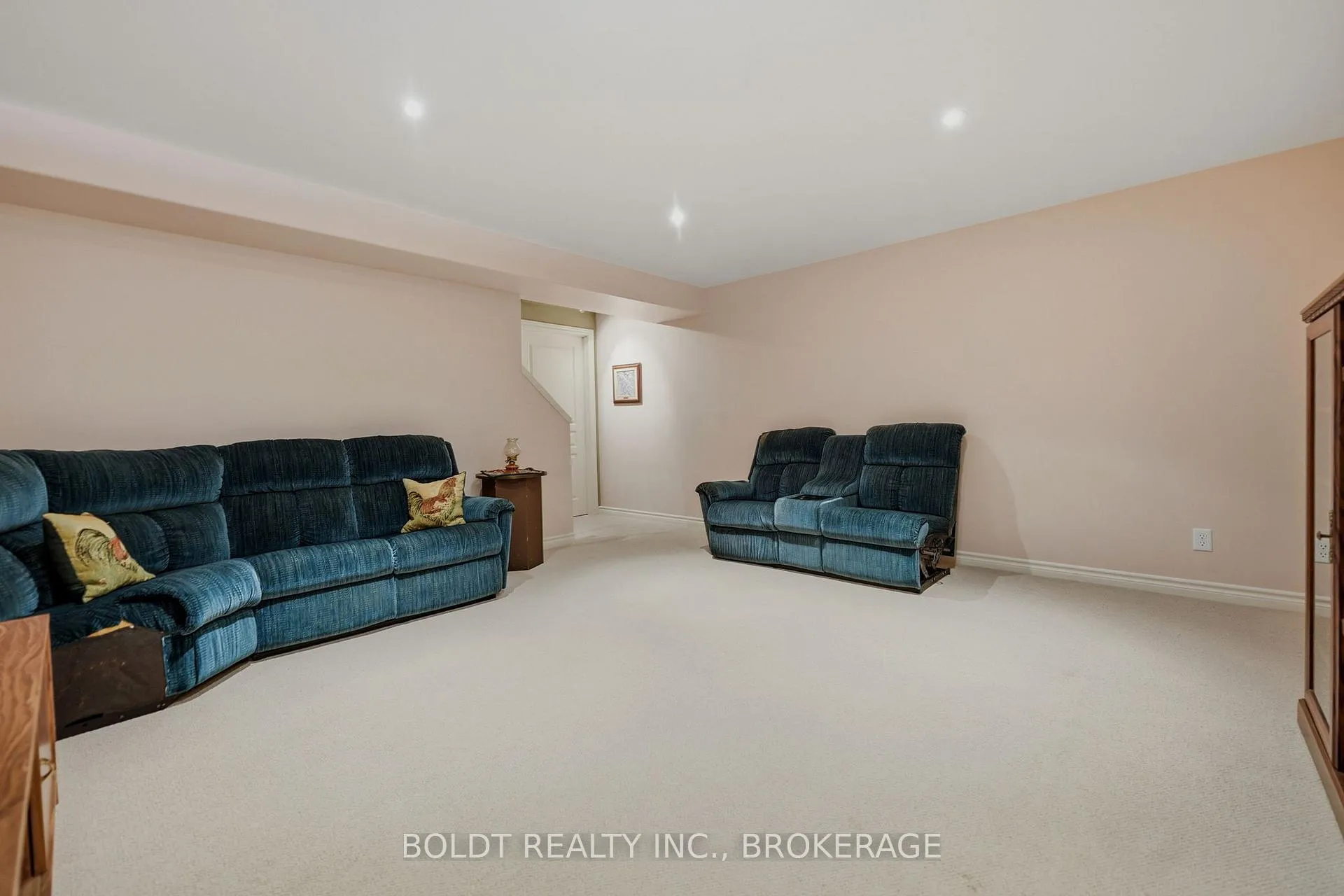 Photo 34 of Unit 6, 605 Welland Avenue, St. Catharines, Carlton/Bunting — HOMEH