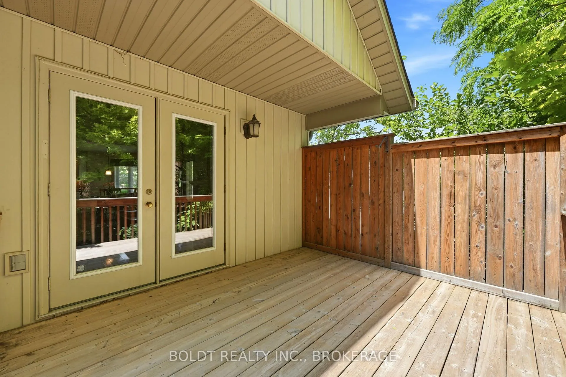 Photo 39 of Unit 6, 605 Welland Avenue, St. Catharines, Carlton/Bunting — HOMEH