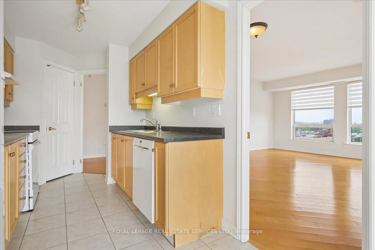 Photo 11 of Unit 602, 60 Old Mill Road, Oakville, Old Oakville — HOMEH