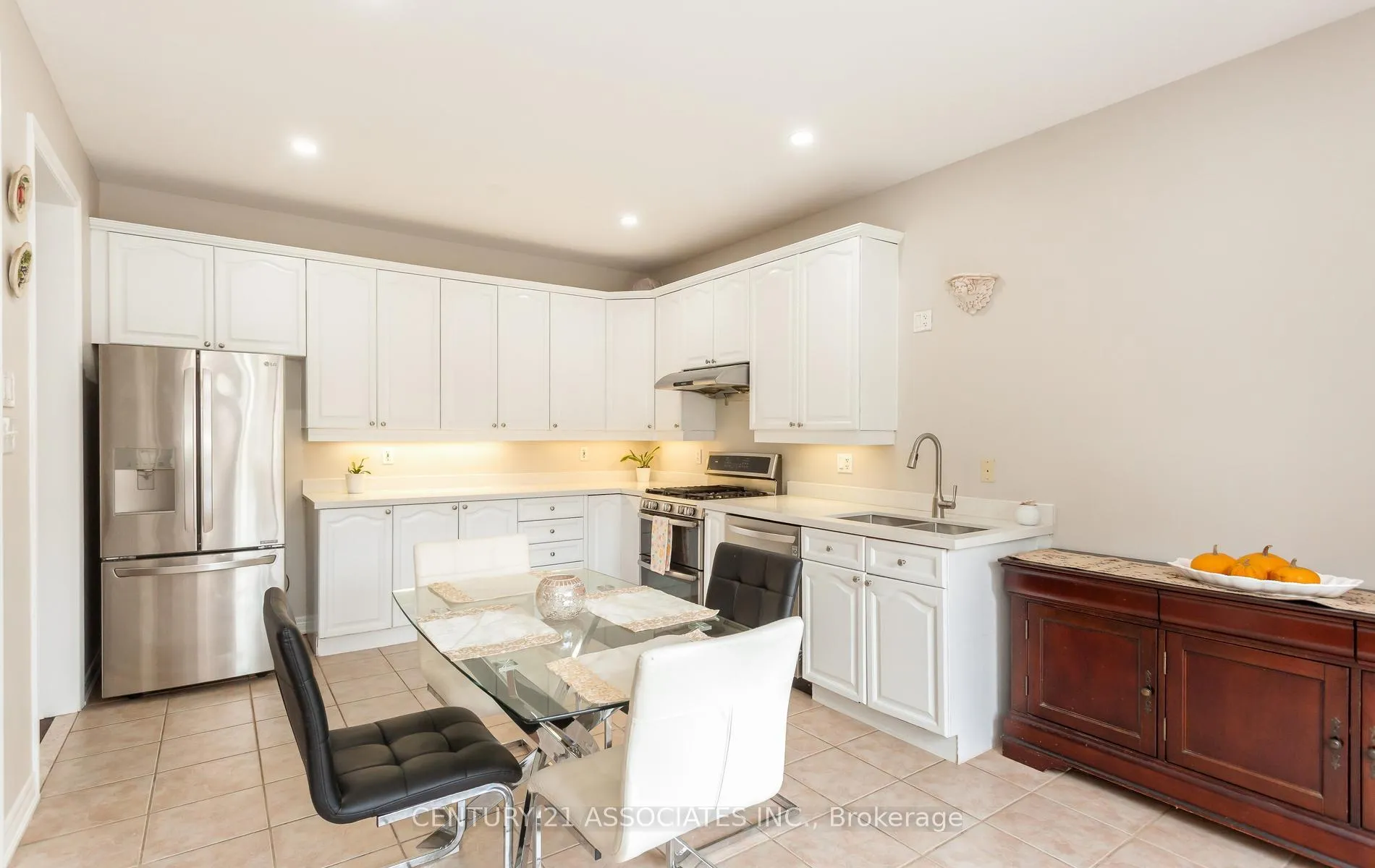 Photo 22 of 1321 Roper Drive, Milton, Dempsey — HOMEH