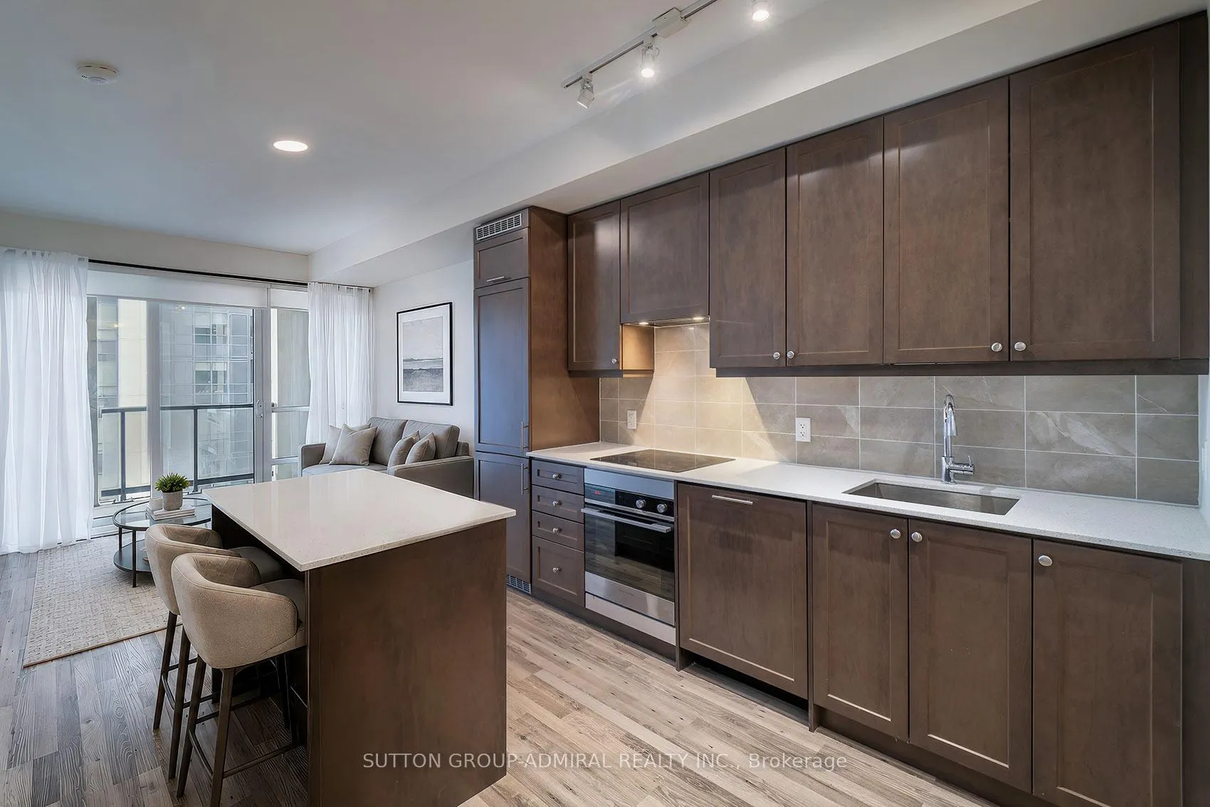 Photo 5 of Unit 1804, 9085 Jane Street, Vaughan, Concord — HOMEH