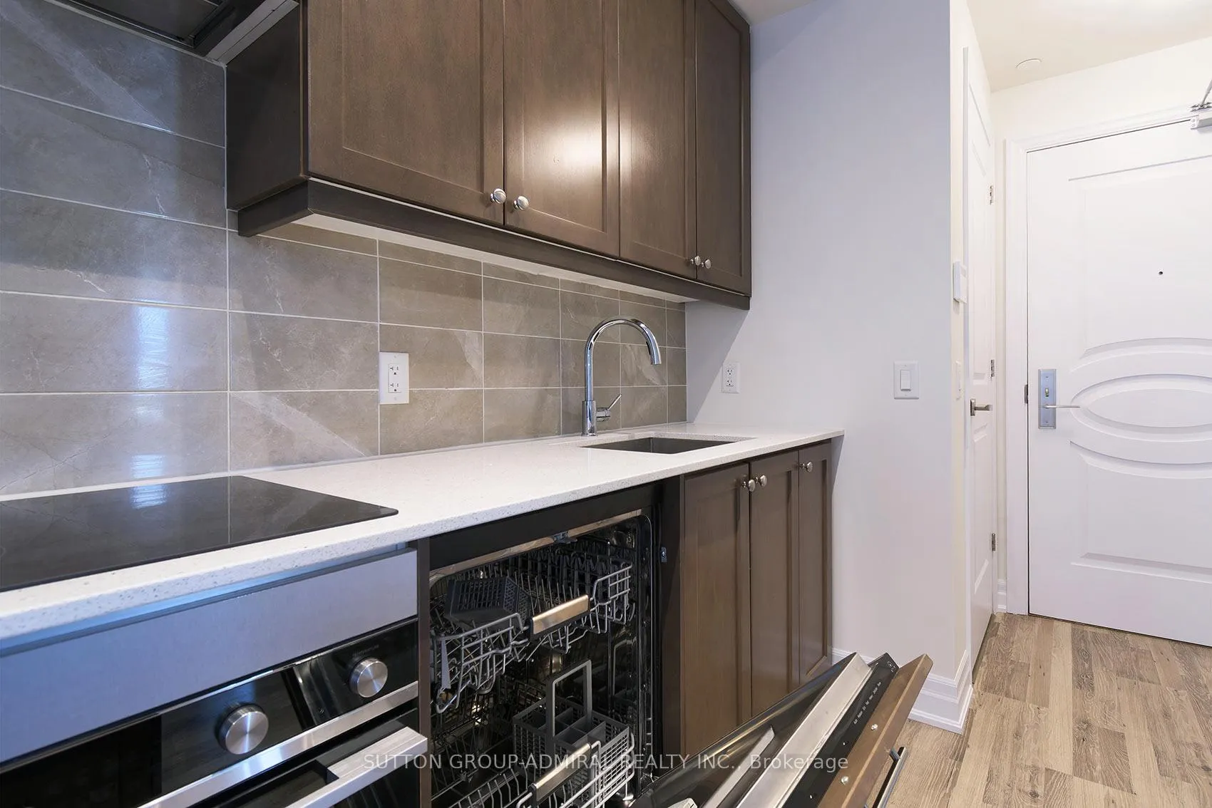 Photo 10 of Unit 1804, 9085 Jane Street, Vaughan, Concord — HOMEH