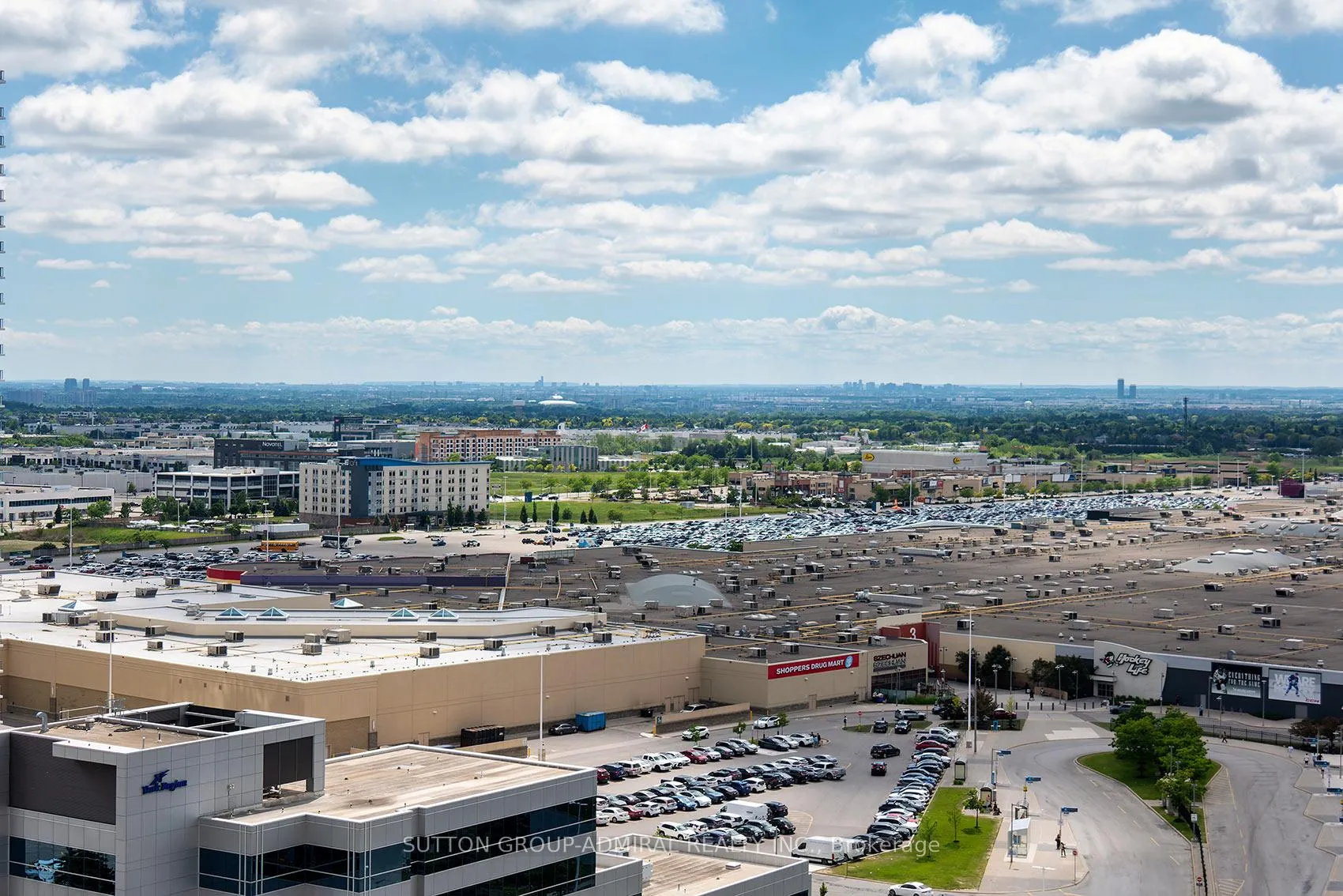 Photo 23 of Unit 1804, 9085 Jane Street, Vaughan, Concord — HOMEH