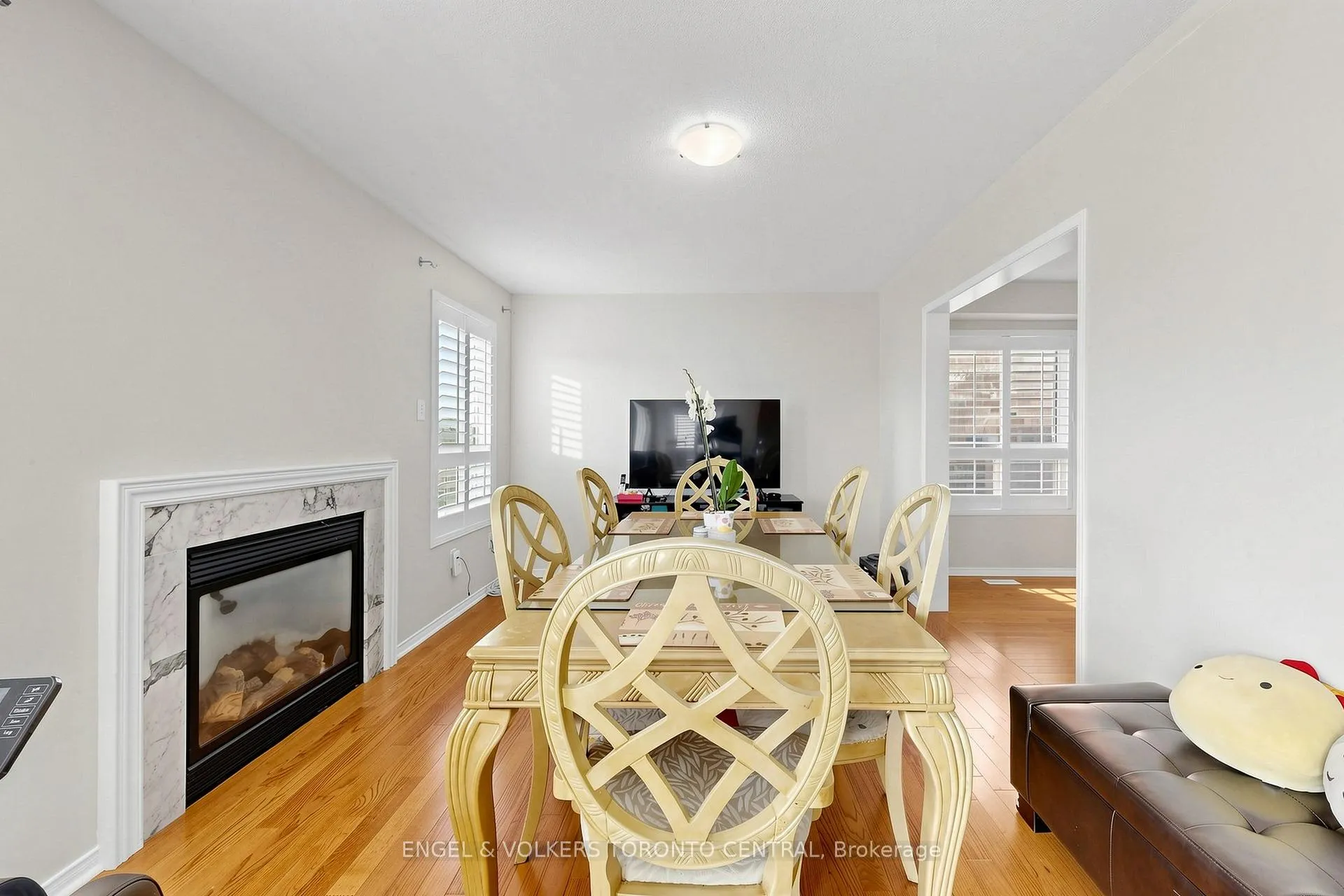 Photo 11 of 1628 Pennel Drive, Oshawa, Taunton — HOMEH