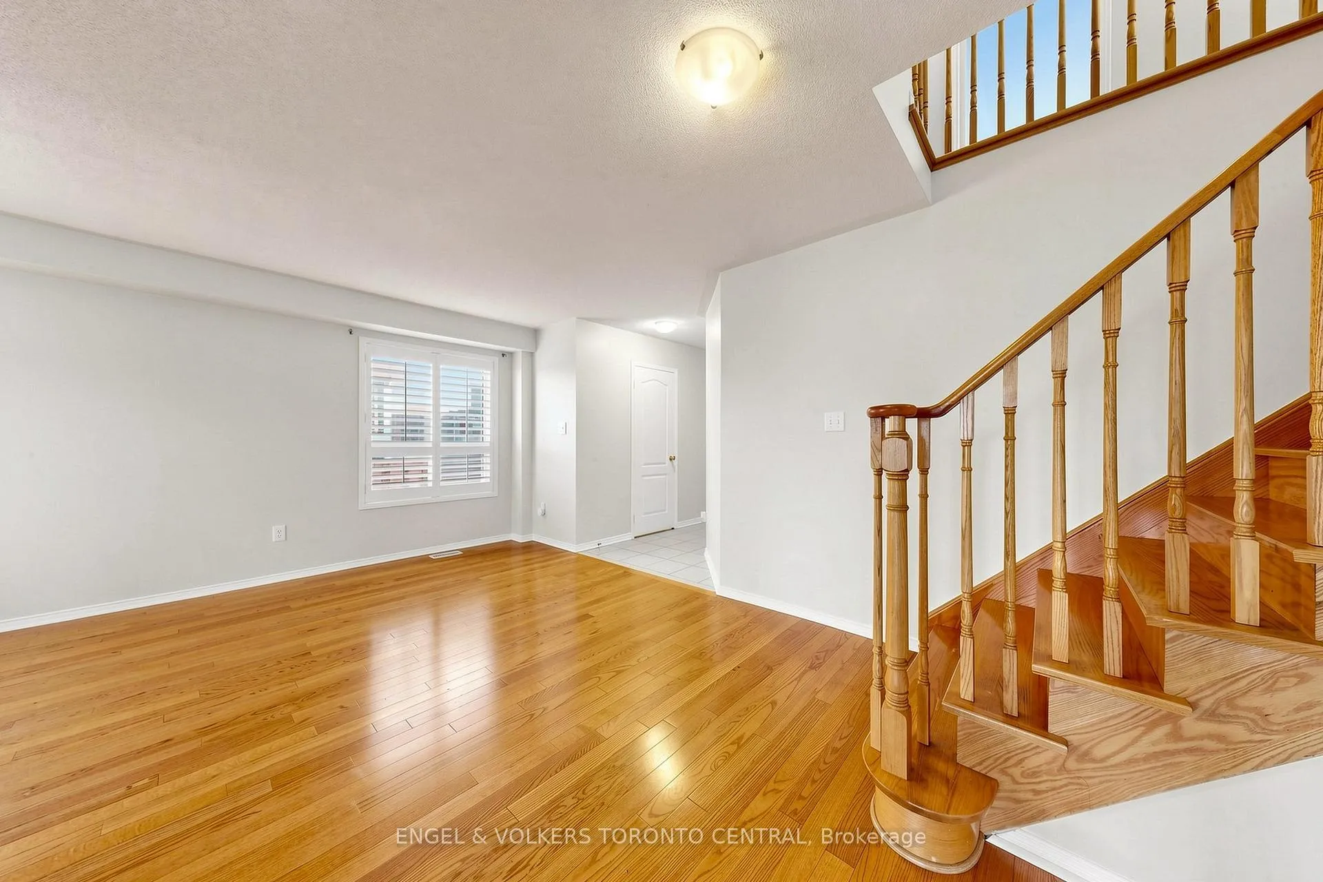 Photo 23 of 1628 Pennel Drive, Oshawa, Taunton — HOMEH