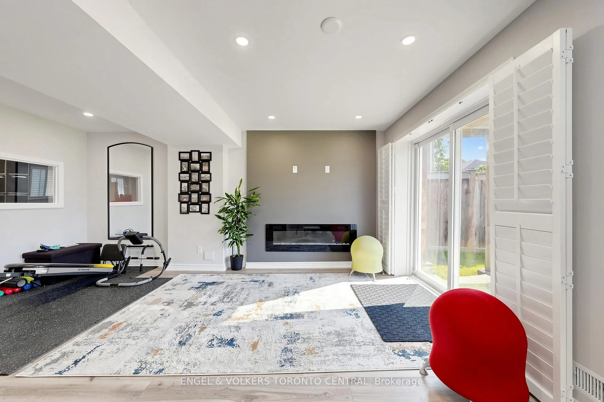 Photo 29 of 1628 Pennel Drive, Oshawa, Taunton — HOMEH