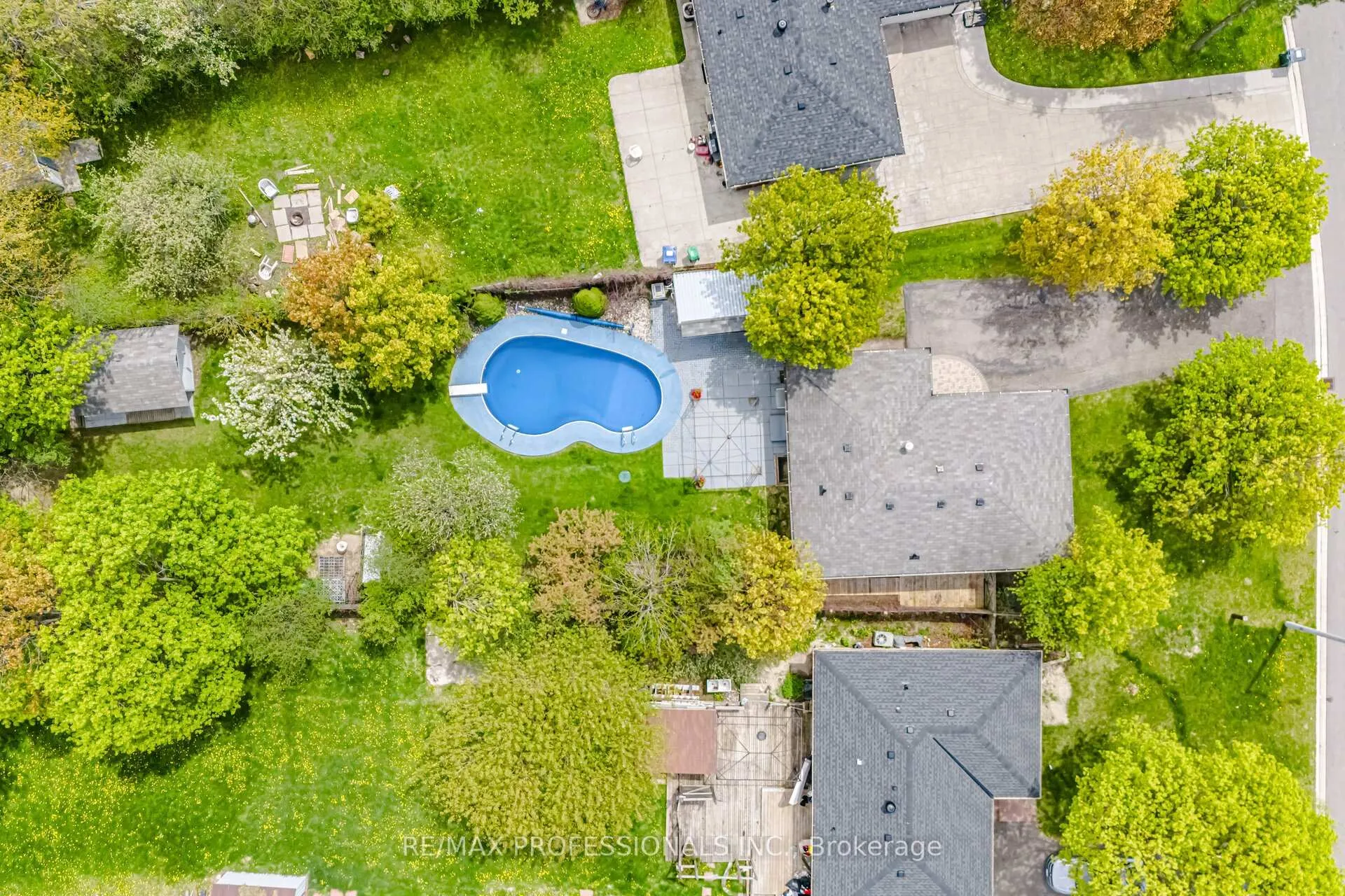 Photo 5 of 5 Flavian Crescent, Brampton, Southgate — HOMEH