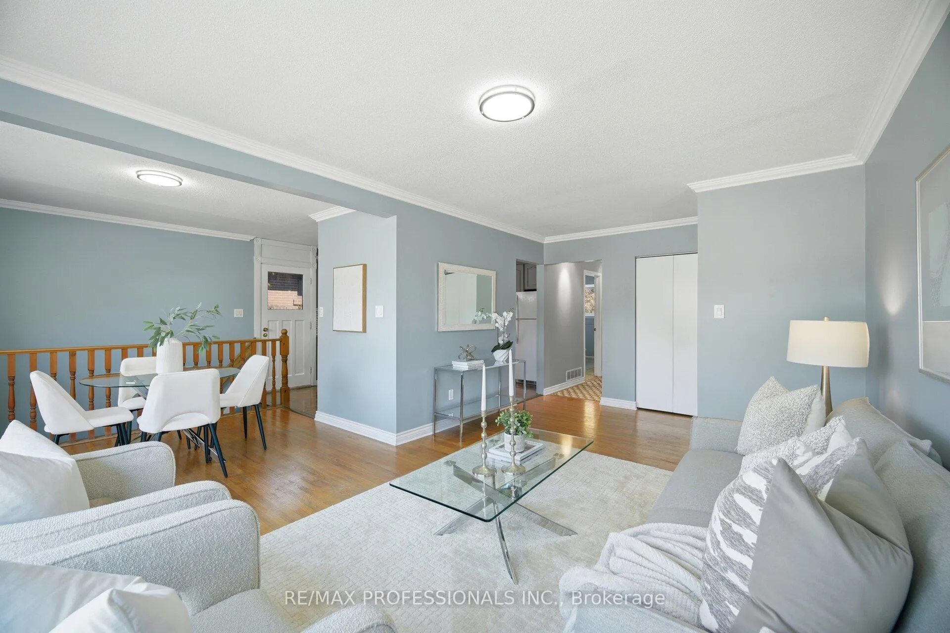 Photo 13 of 5 Flavian Crescent, Brampton, Southgate — HOMEH
