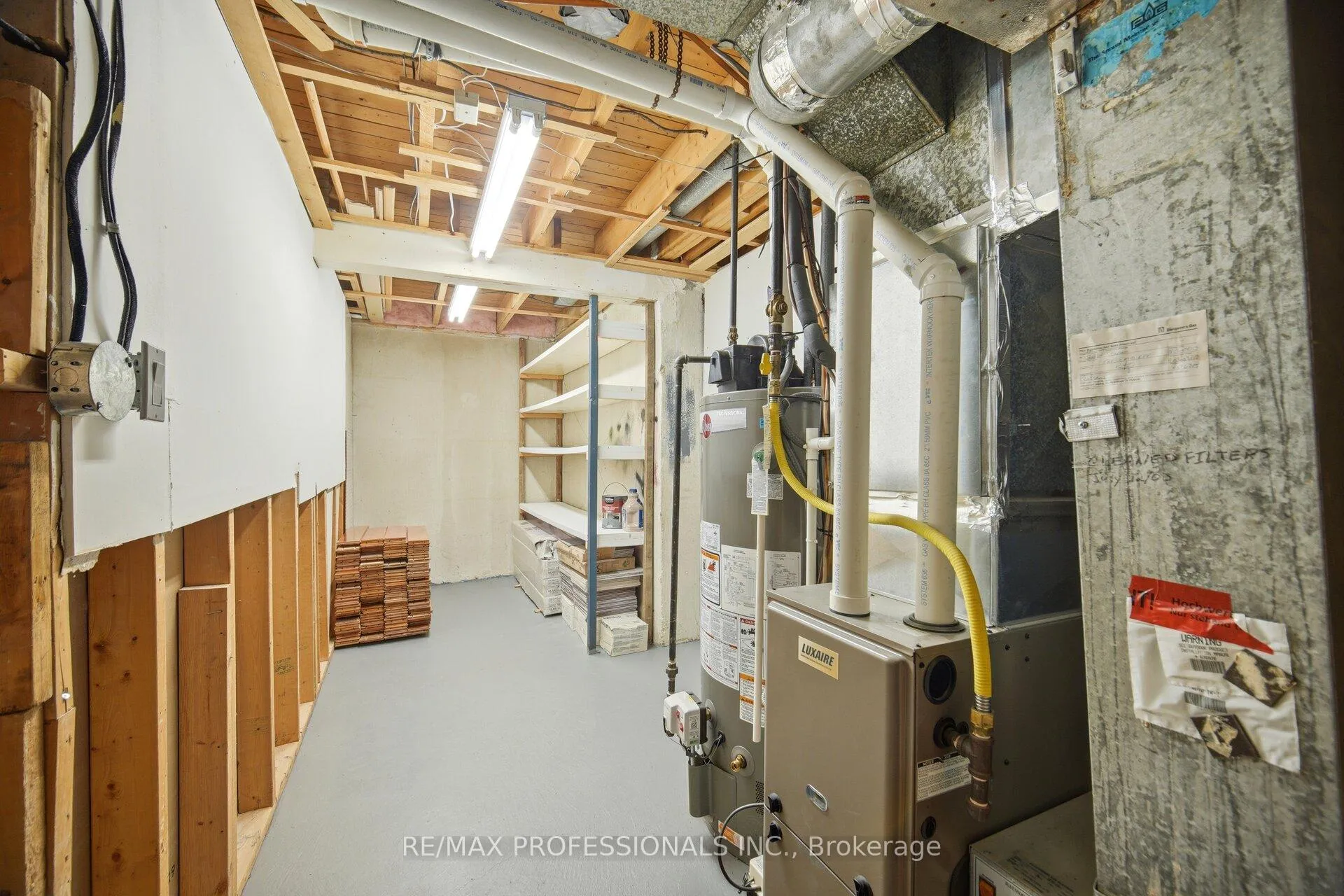 Photo 39 of 5 Flavian Crescent, Brampton, Southgate — HOMEH