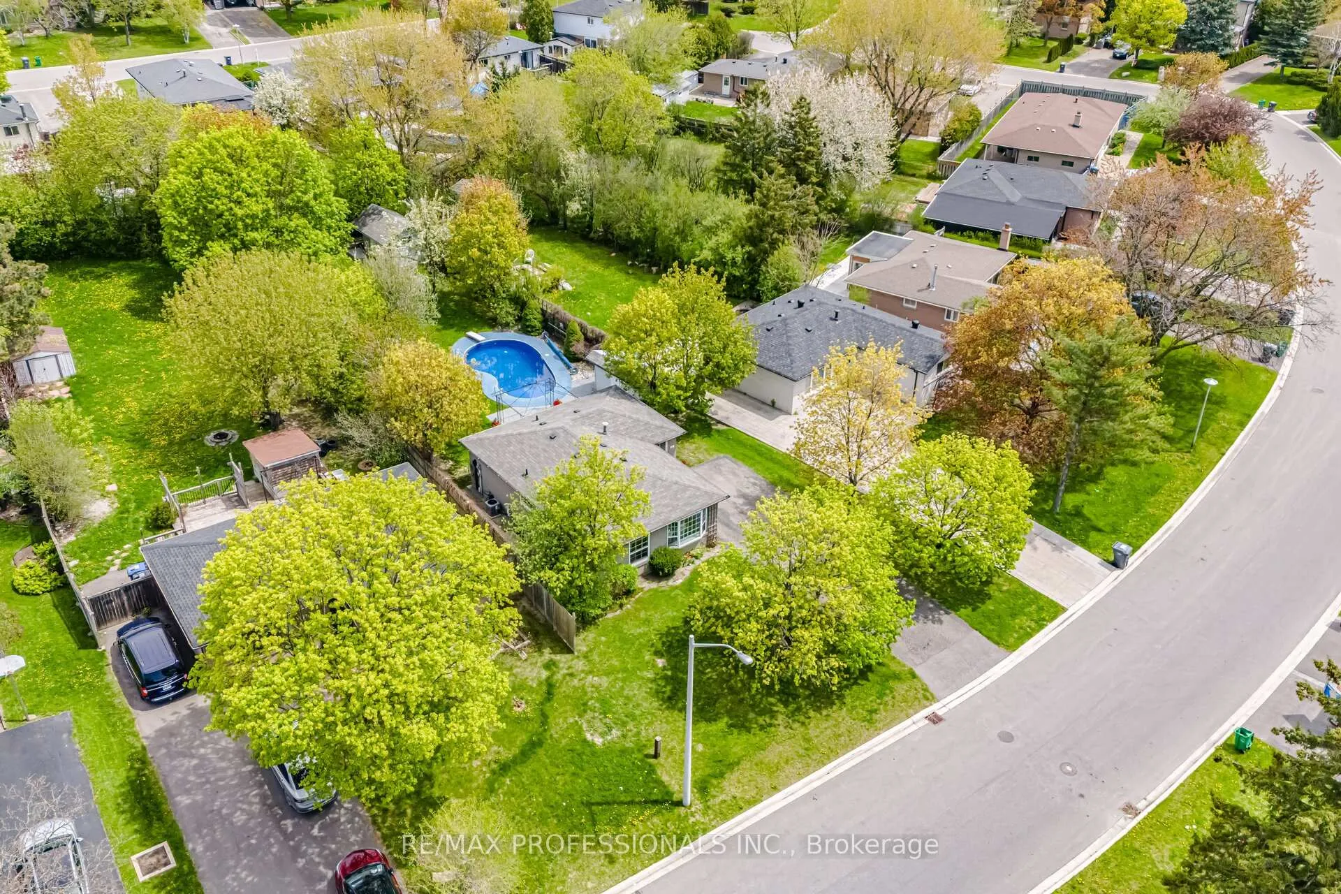 Photo 45 of 5 Flavian Crescent, Brampton, Southgate — HOMEH