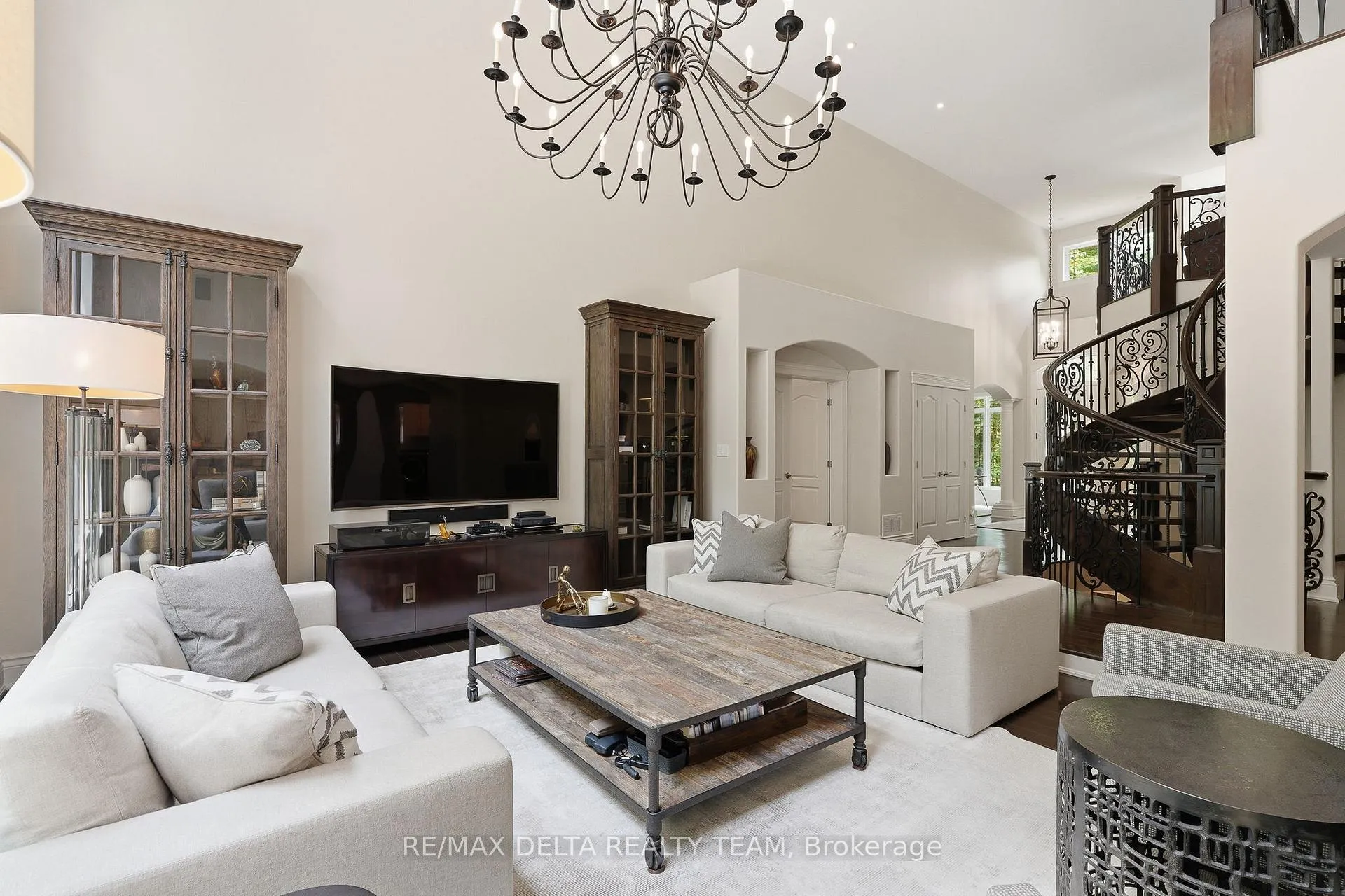Photo 8 of 1353 Jules Leger Drive, Ottawa, Cumberland Estates — HOMEH
