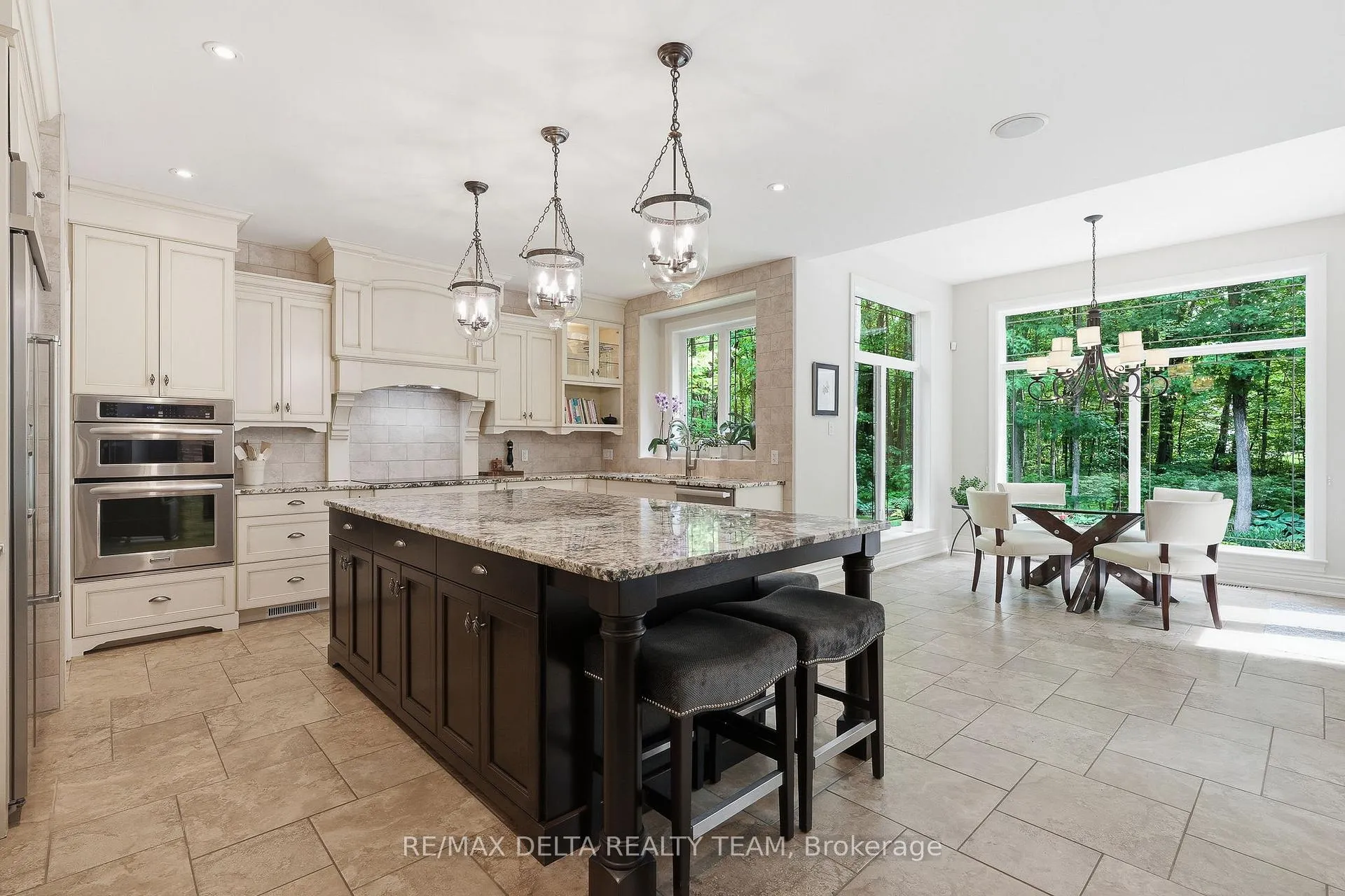 Photo 12 of 1353 Jules Leger Drive, Ottawa, Cumberland Estates — HOMEH