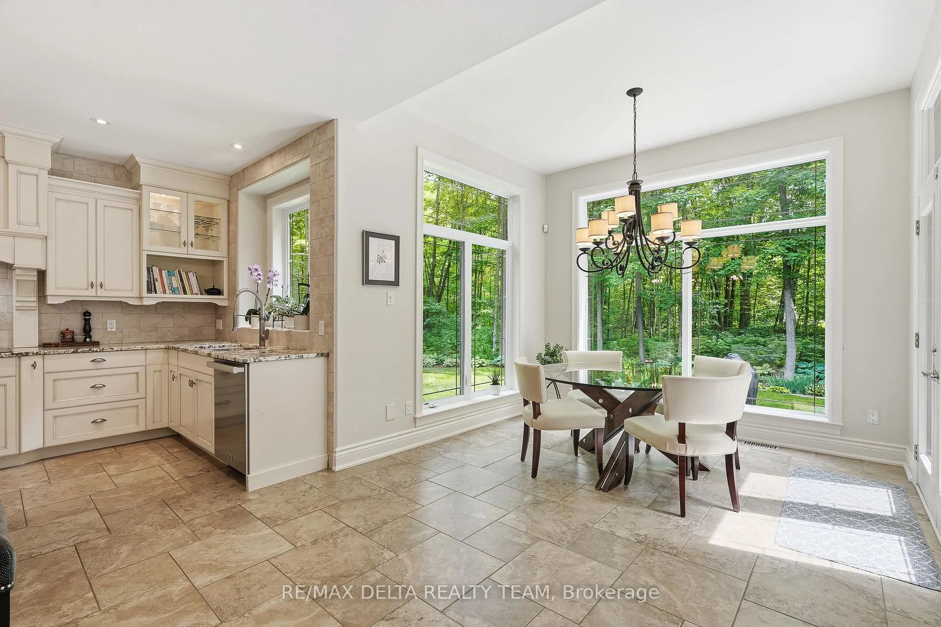 Photo 17 of 1353 Jules Leger Drive, Ottawa, Cumberland Estates — HOMEH