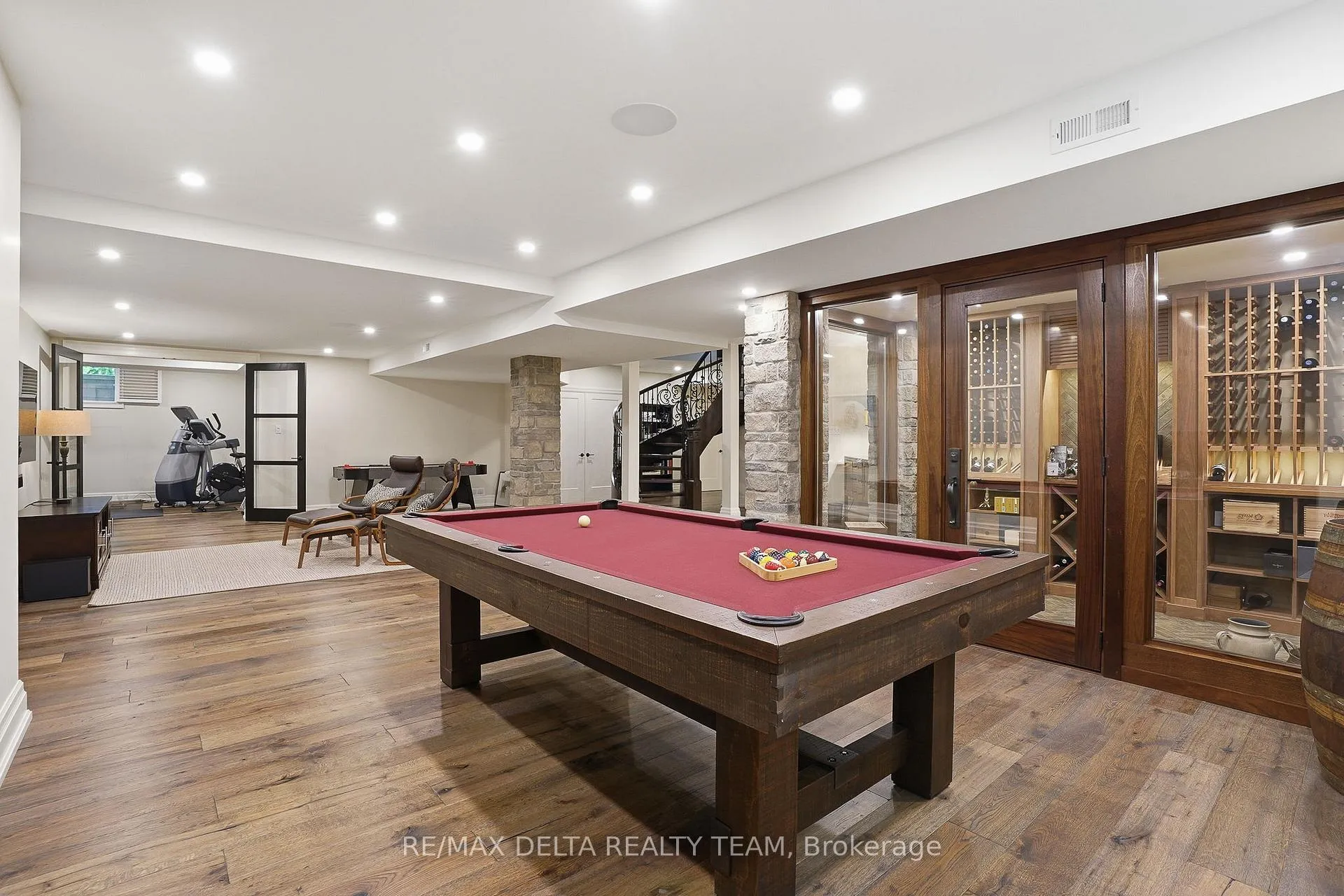Photo 38 of 1353 Jules Leger Drive, Ottawa, Cumberland Estates — HOMEH