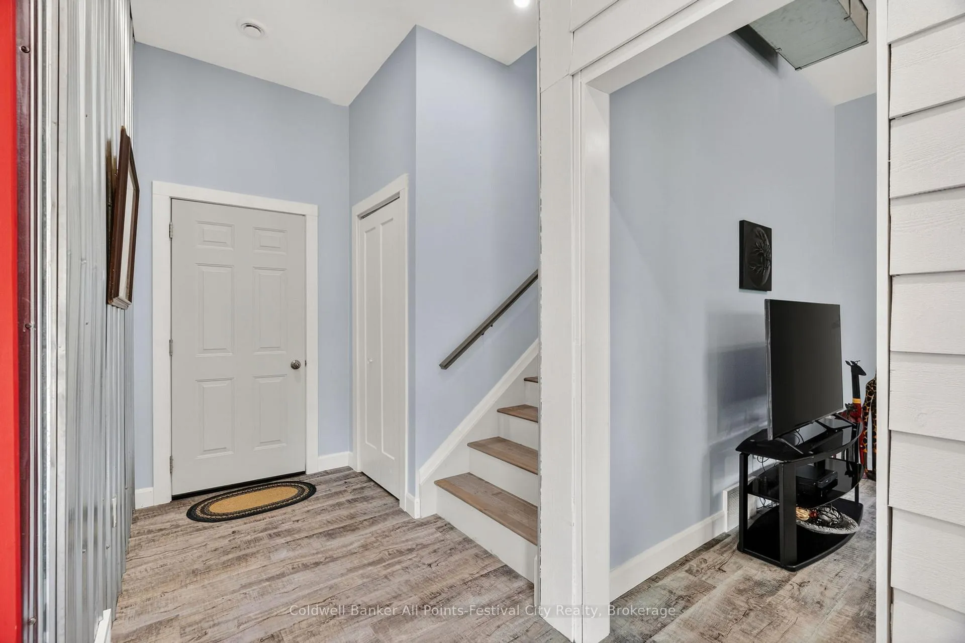 Photo 7 of 30 Bluewater Drive, Central Huron, Goderich — HOMEH