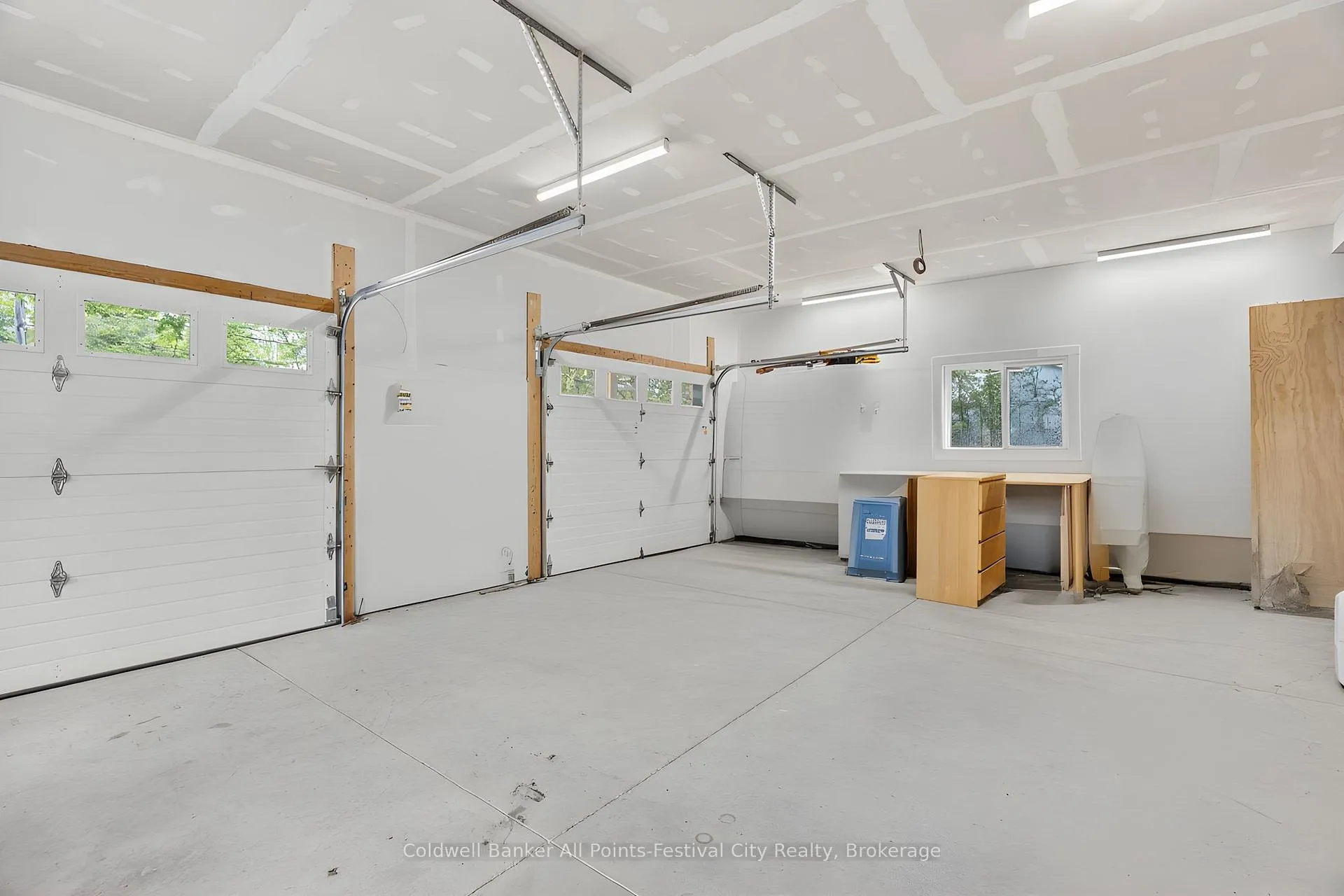 Photo 30 of 30 Bluewater Drive, Central Huron, Goderich — HOMEH