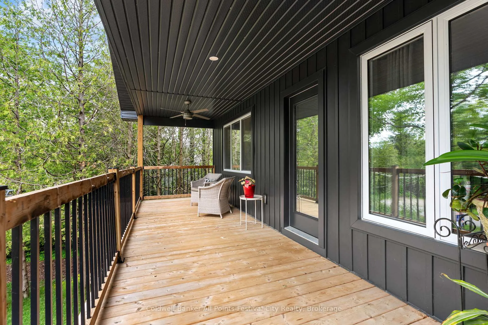 Photo 34 of 30 Bluewater Drive, Central Huron, Goderich — HOMEH