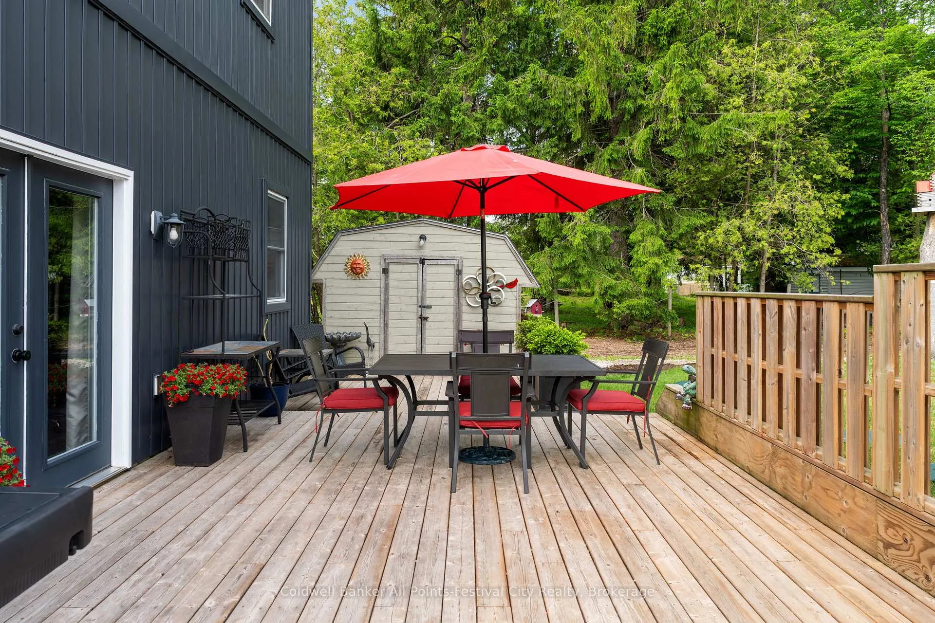 Photo 36 of 30 Bluewater Drive, Central Huron, Goderich — HOMEH