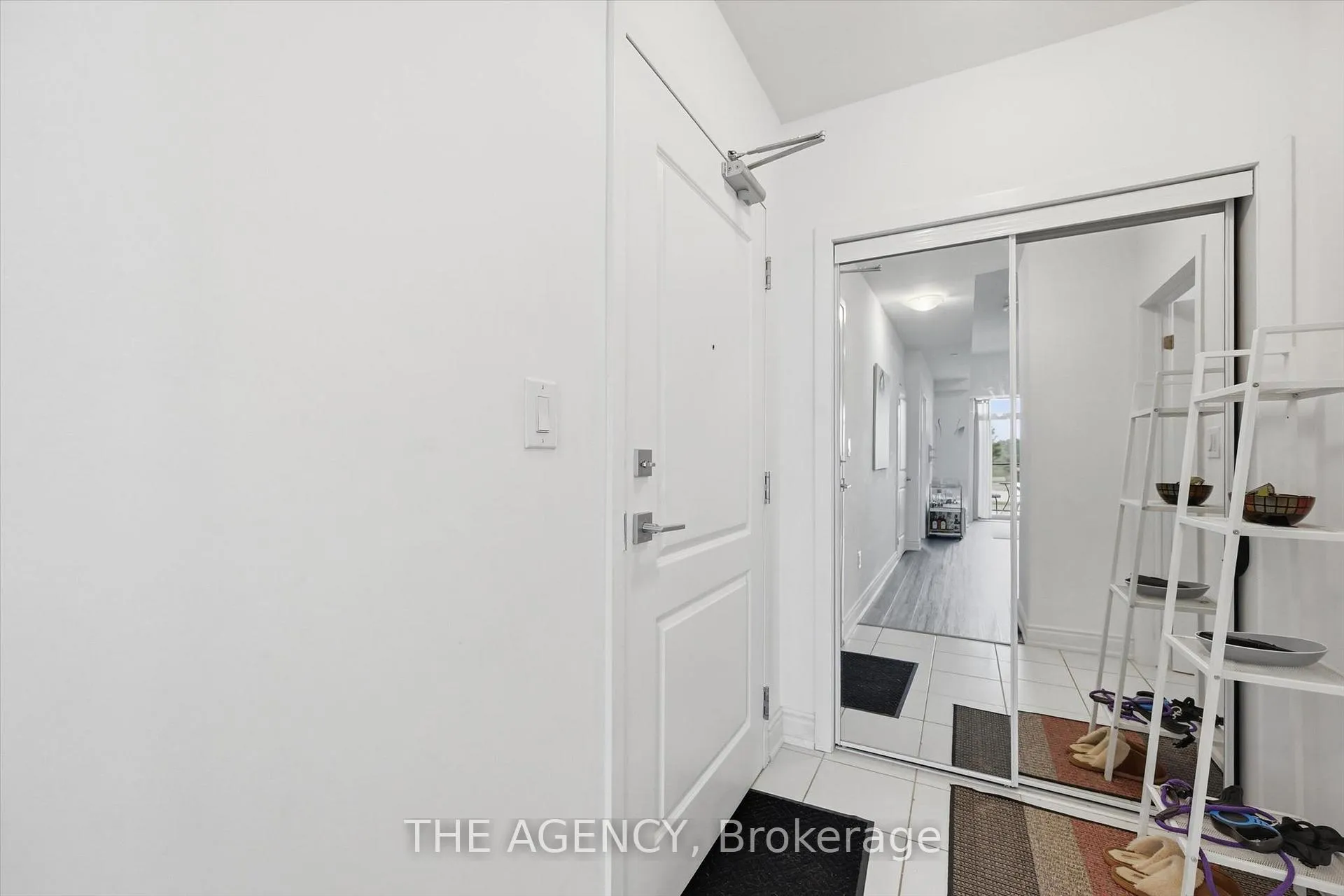 Photo 3 of Unit 101, 450 Dundas Street E, Hamilton, Waterdown — HOMEH