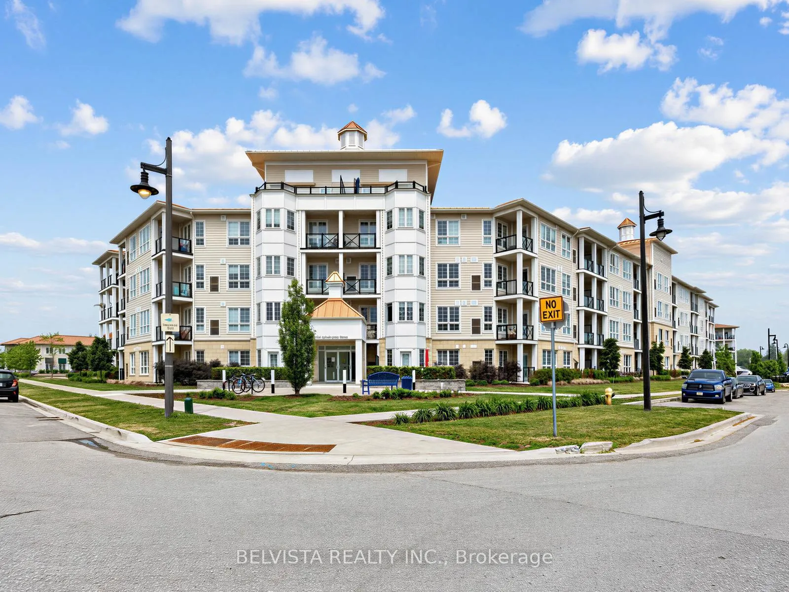 Front of Unit 104, 50 Lakebreeze Drive