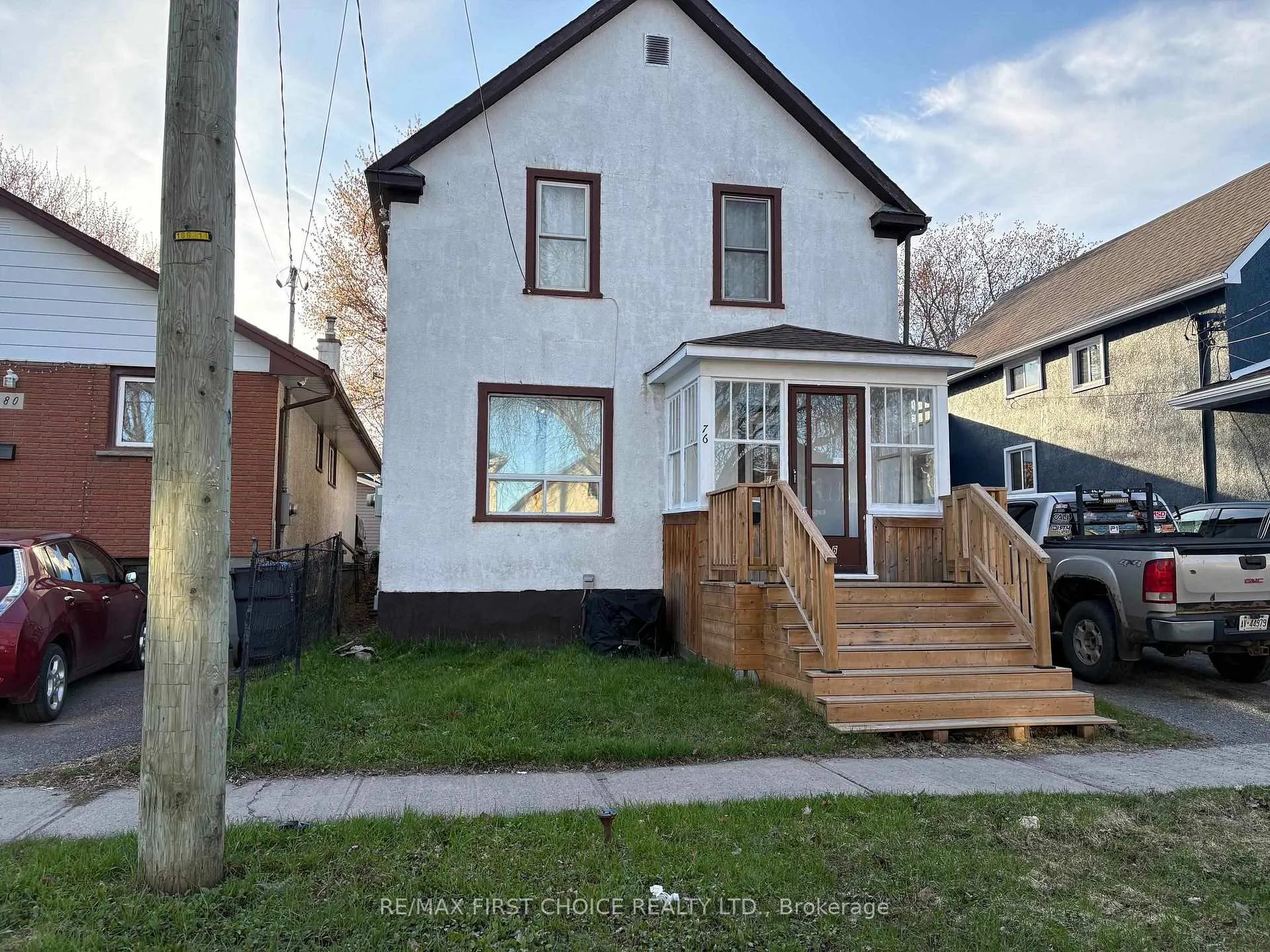 Front of 76 Ontario Street