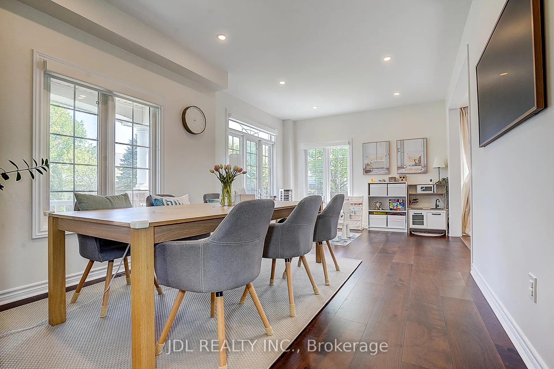 Photo 4 of 1 Miramar Drive, Markham, Greensborough — HOMEH