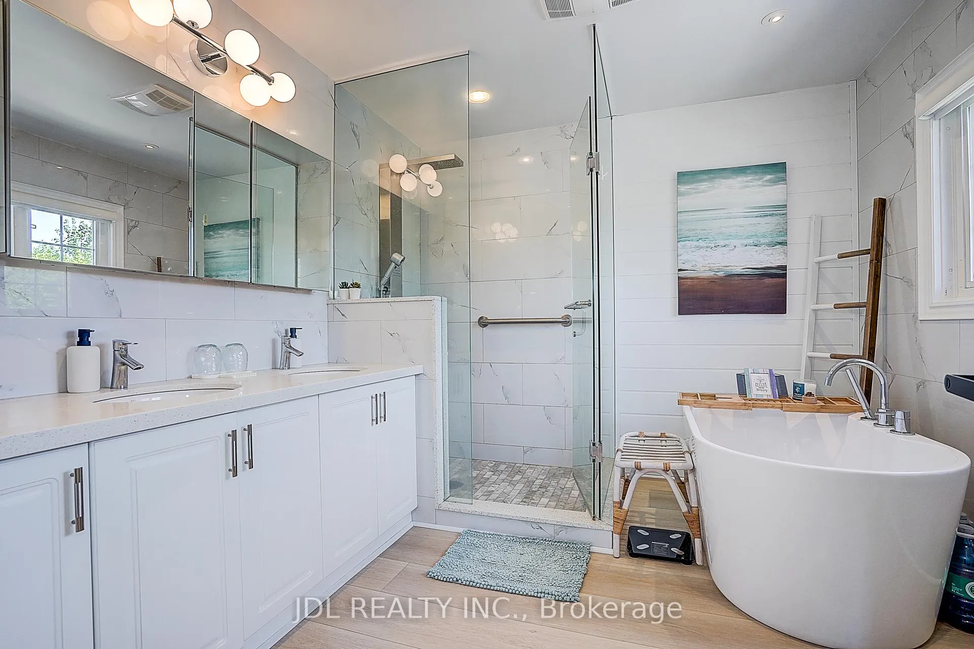 Photo 14 of 1 Miramar Drive, Markham, Greensborough — HOMEH