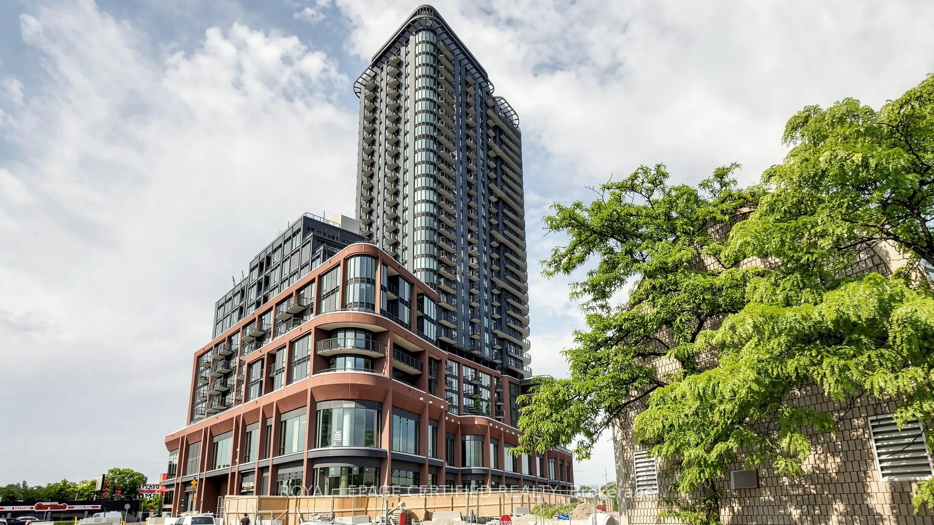 Front of Unit 2408, 1185 Dupont Street