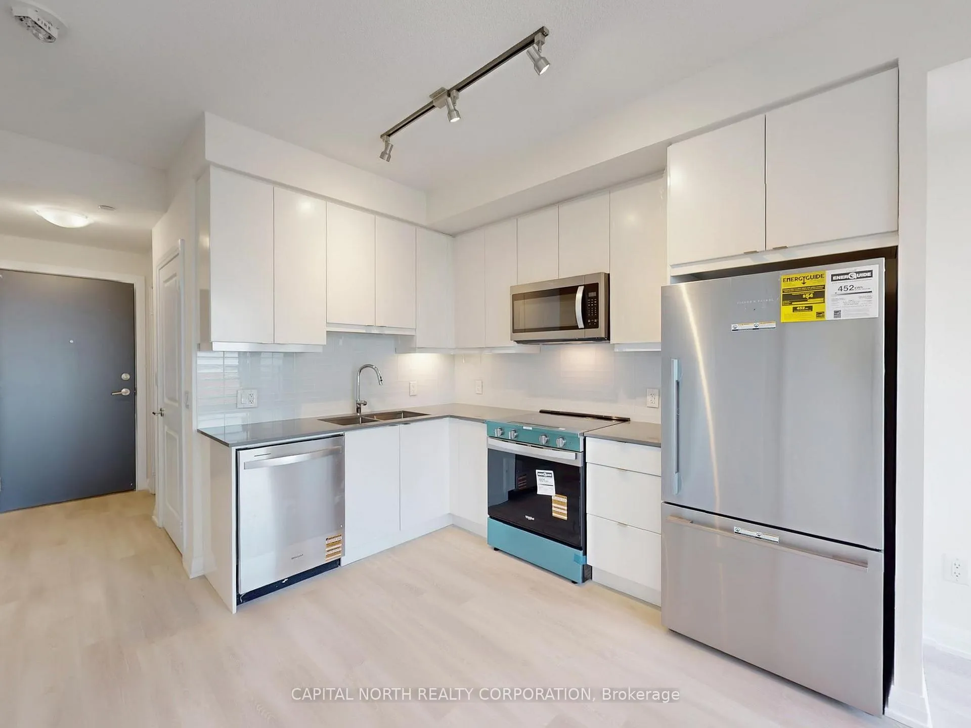 Photo 6 of Unit 1410, 3260 Sheppard Avenue E, Scarborough, Tam O'Shanter-Sullivan — HOMEH