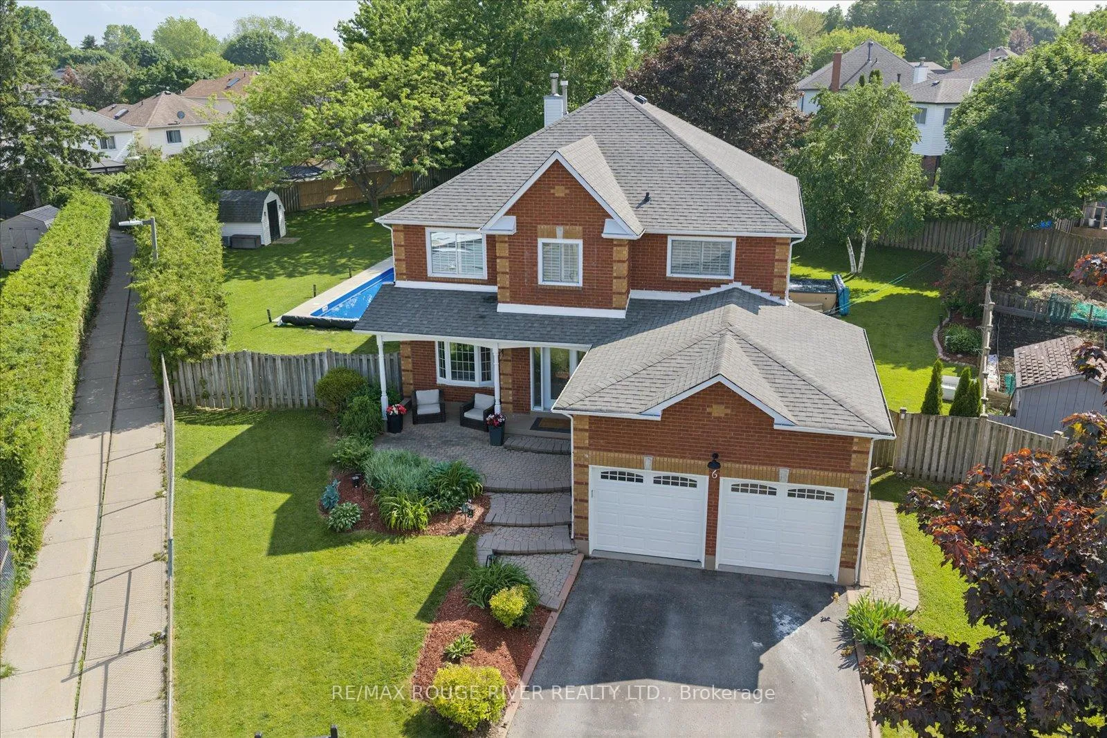 Photo 1 of 6 Snowden Court, Clarington, Newcastle — HOMEH