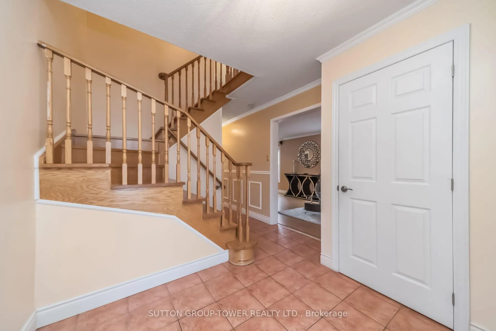Photo 6 of 3 Arthurs Crescent, Brampton, Fletcher's West — HOMEH