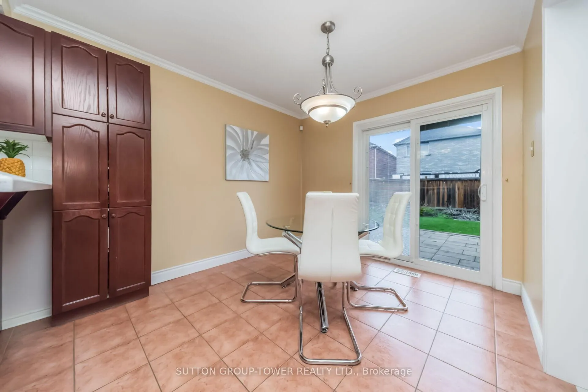 Photo 16 of 3 Arthurs Crescent, Brampton, Fletcher's West — HOMEH