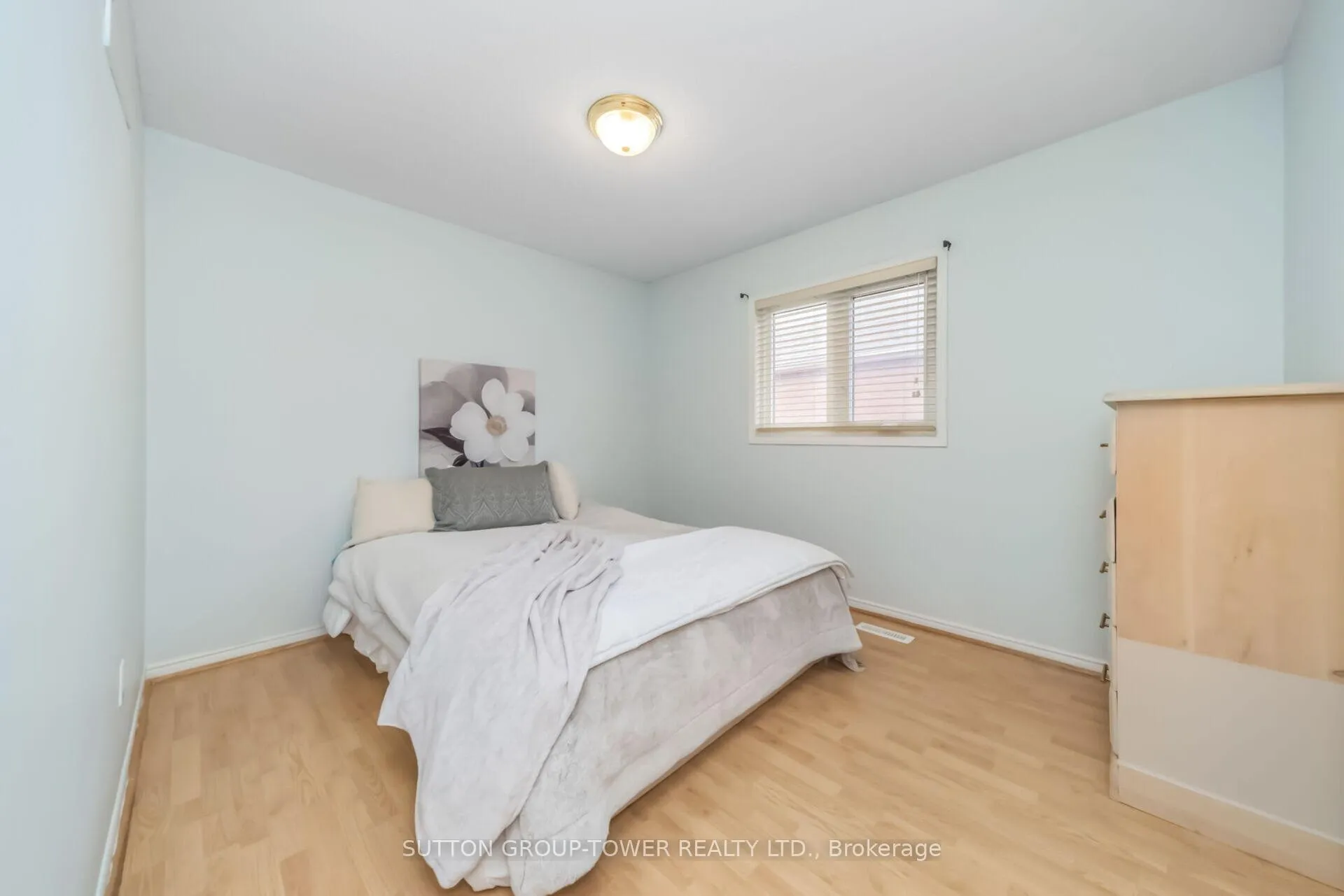 Photo 32 of 3 Arthurs Crescent, Brampton, Fletcher's West — HOMEH