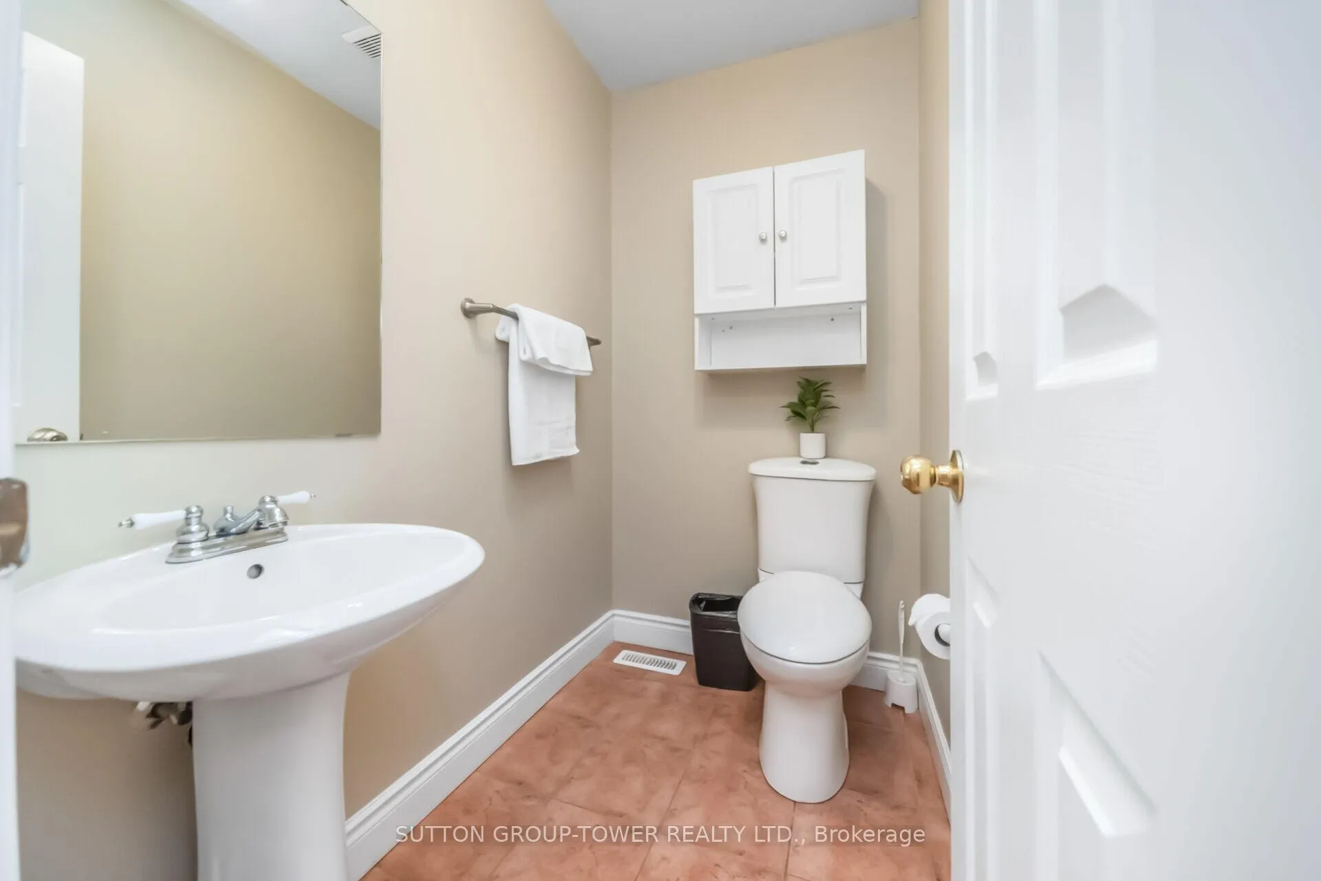 Photo 41 of 3 Arthurs Crescent, Brampton, Fletcher's West — HOMEH