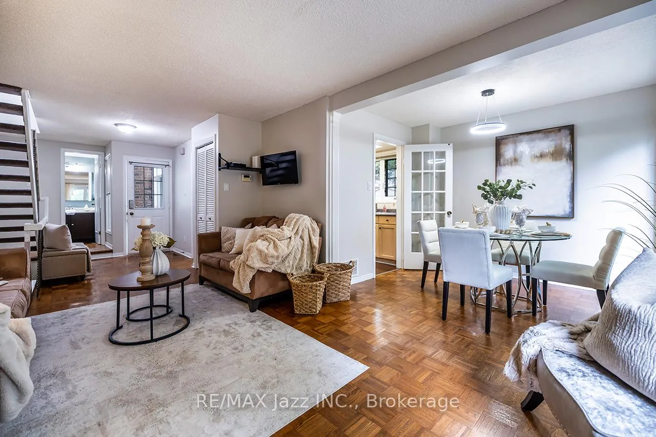Photo 10 of 2 Barrow Court, Whitby, Lynde Creek — HOMEH