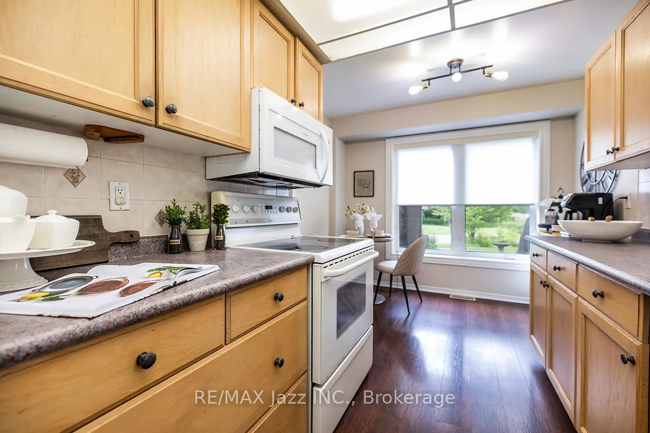 Photo 16 of 2 Barrow Court, Whitby, Lynde Creek — HOMEH