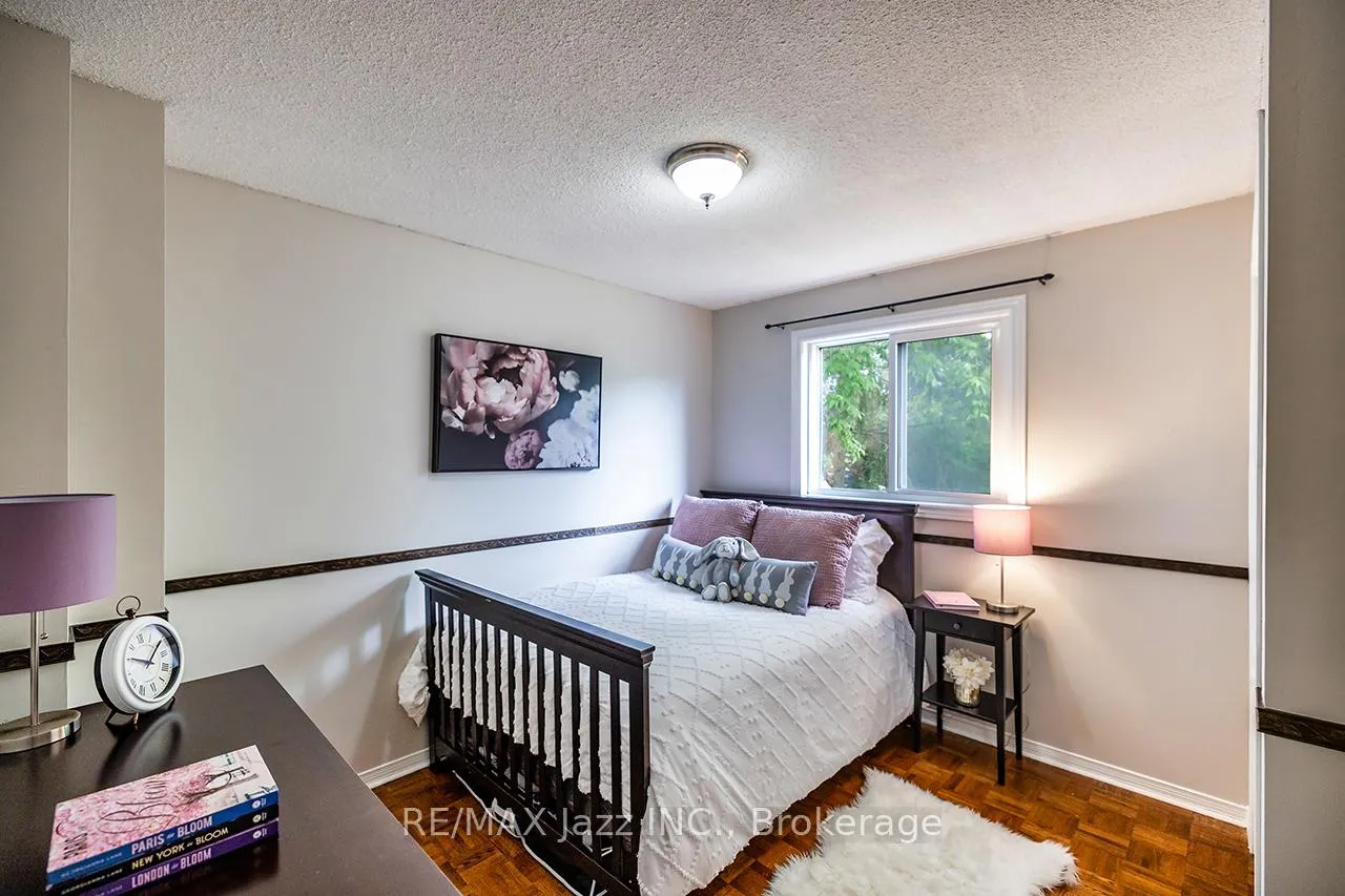 Photo 23 of 2 Barrow Court, Whitby, Lynde Creek — HOMEH