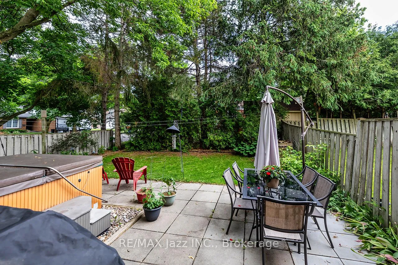 Photo 32 of 2 Barrow Court, Whitby, Lynde Creek — HOMEH
