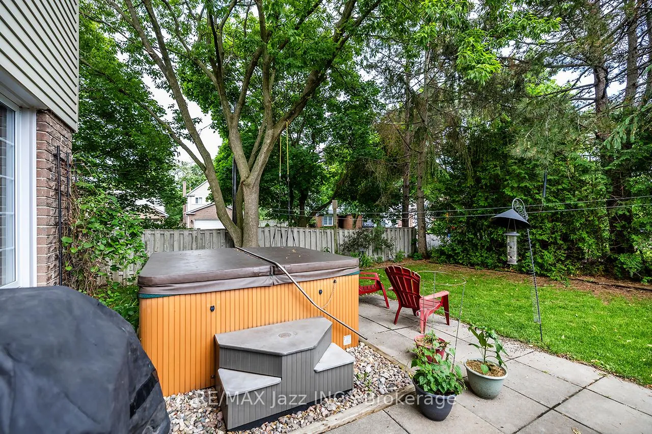 Photo 34 of 2 Barrow Court, Whitby, Lynde Creek — HOMEH