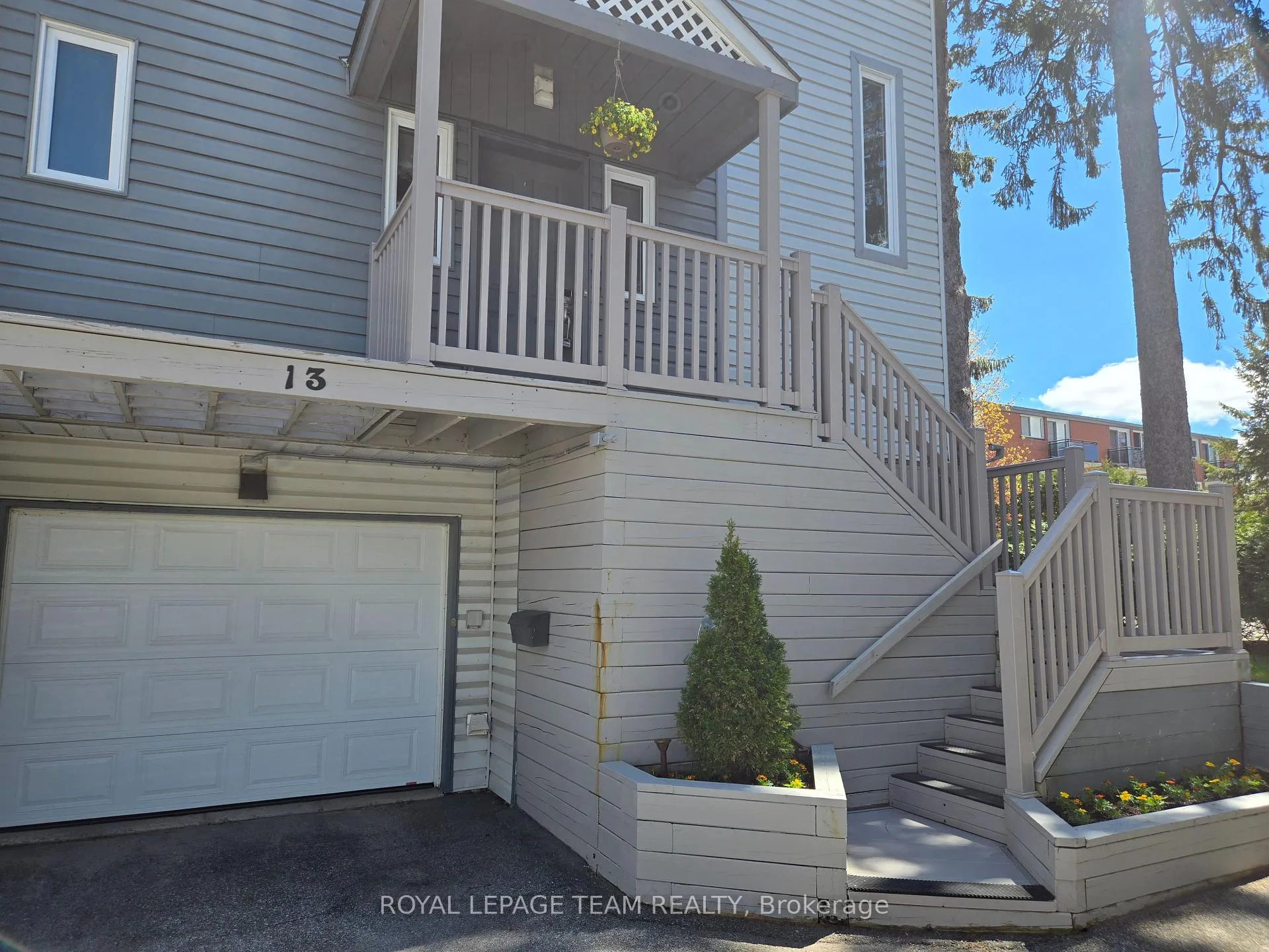 Photo 4 of Unit 13, 817 High Street, Ottawa, Britannia Heights — HOMEH