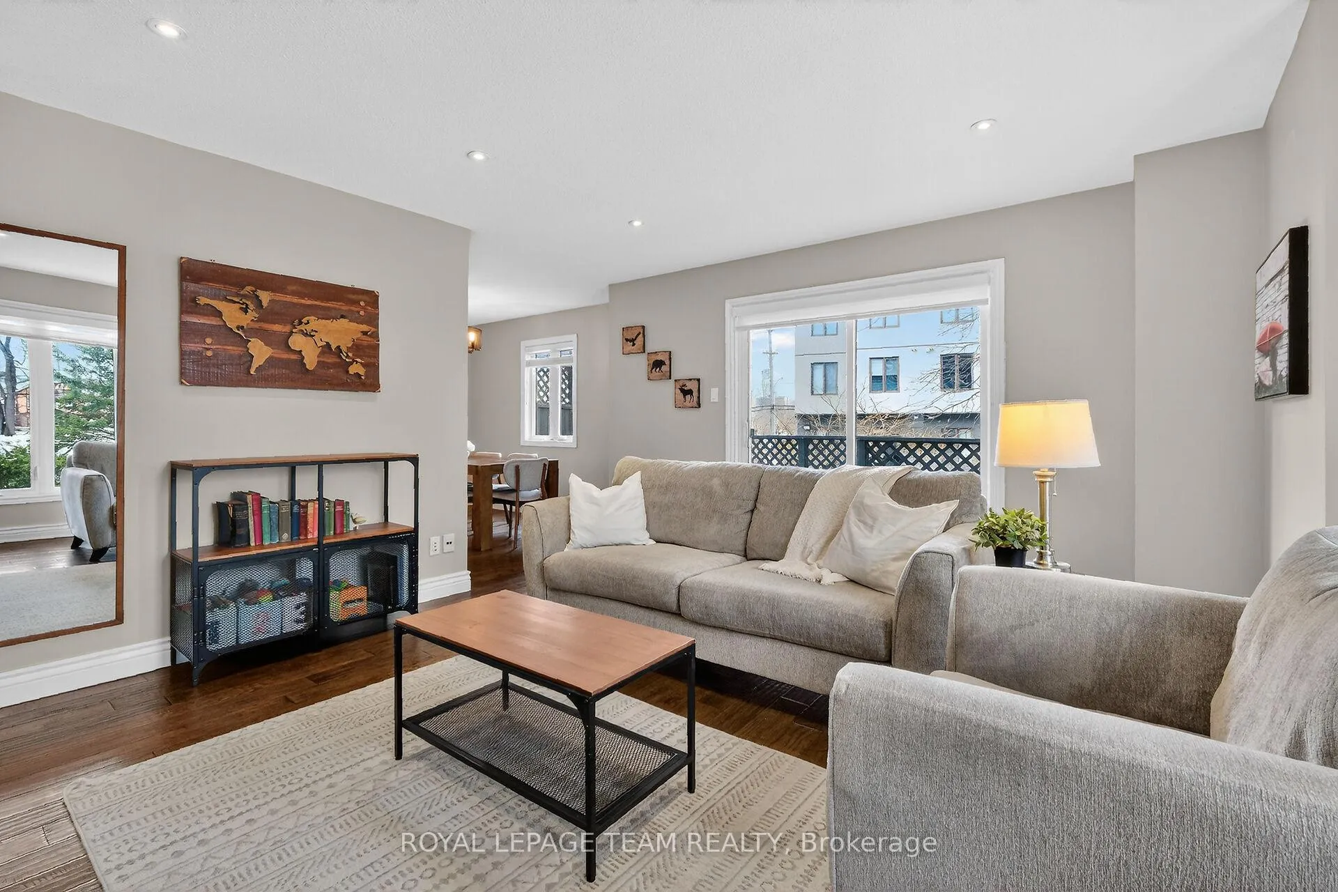 Photo 8 of Unit 13, 817 High Street, Ottawa, Britannia Heights — HOMEH