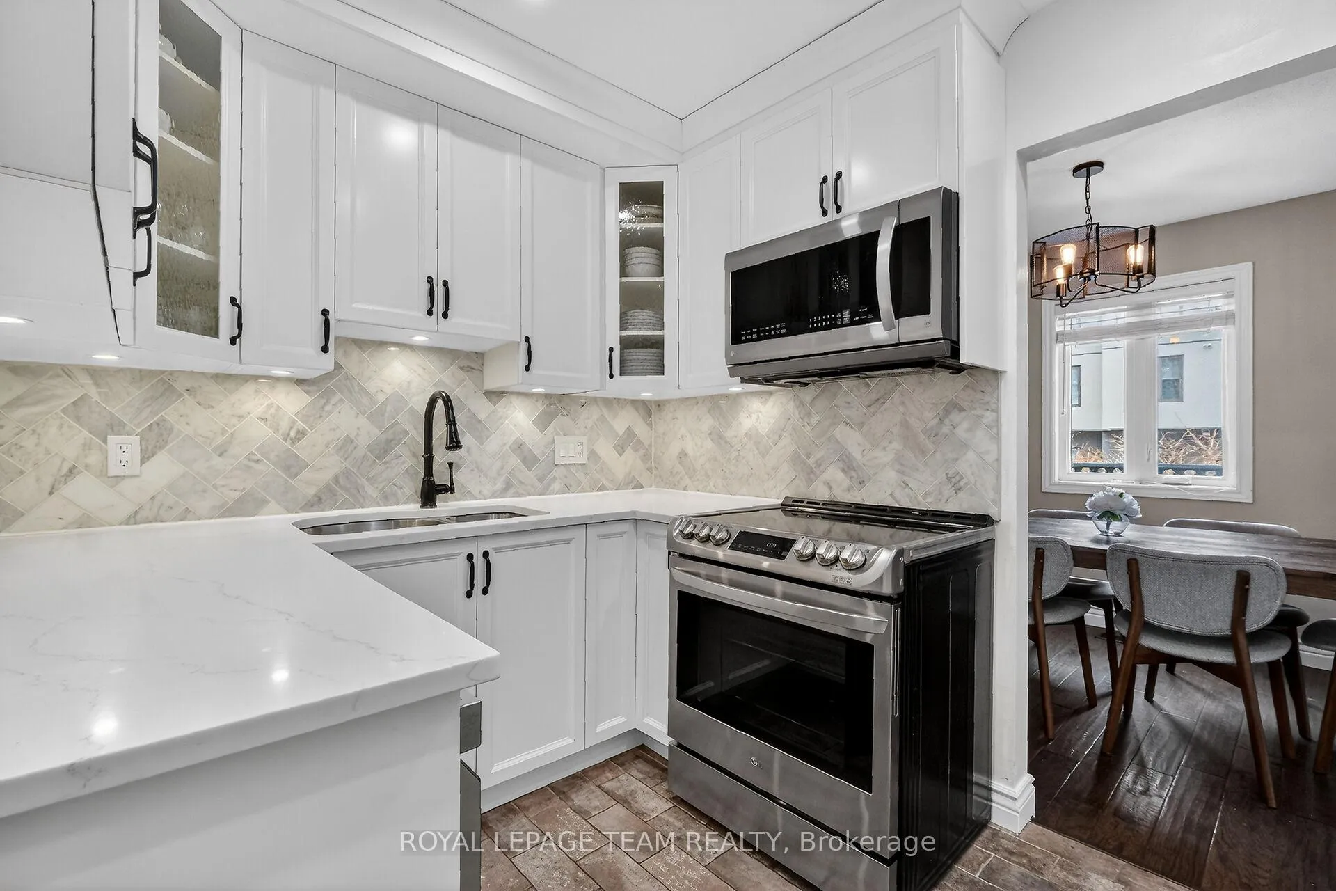 Photo 14 of Unit 13, 817 High Street, Ottawa, Britannia Heights — HOMEH
