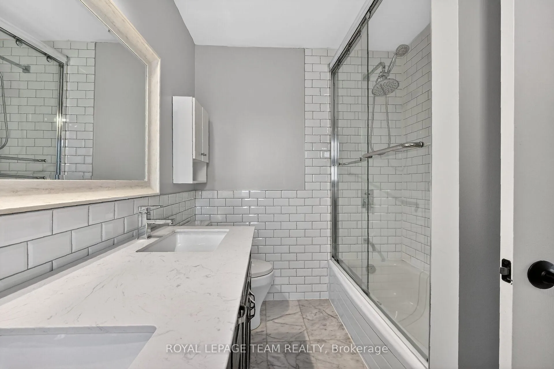 Photo 23 of Unit 13, 817 High Street, Ottawa, Britannia Heights — HOMEH