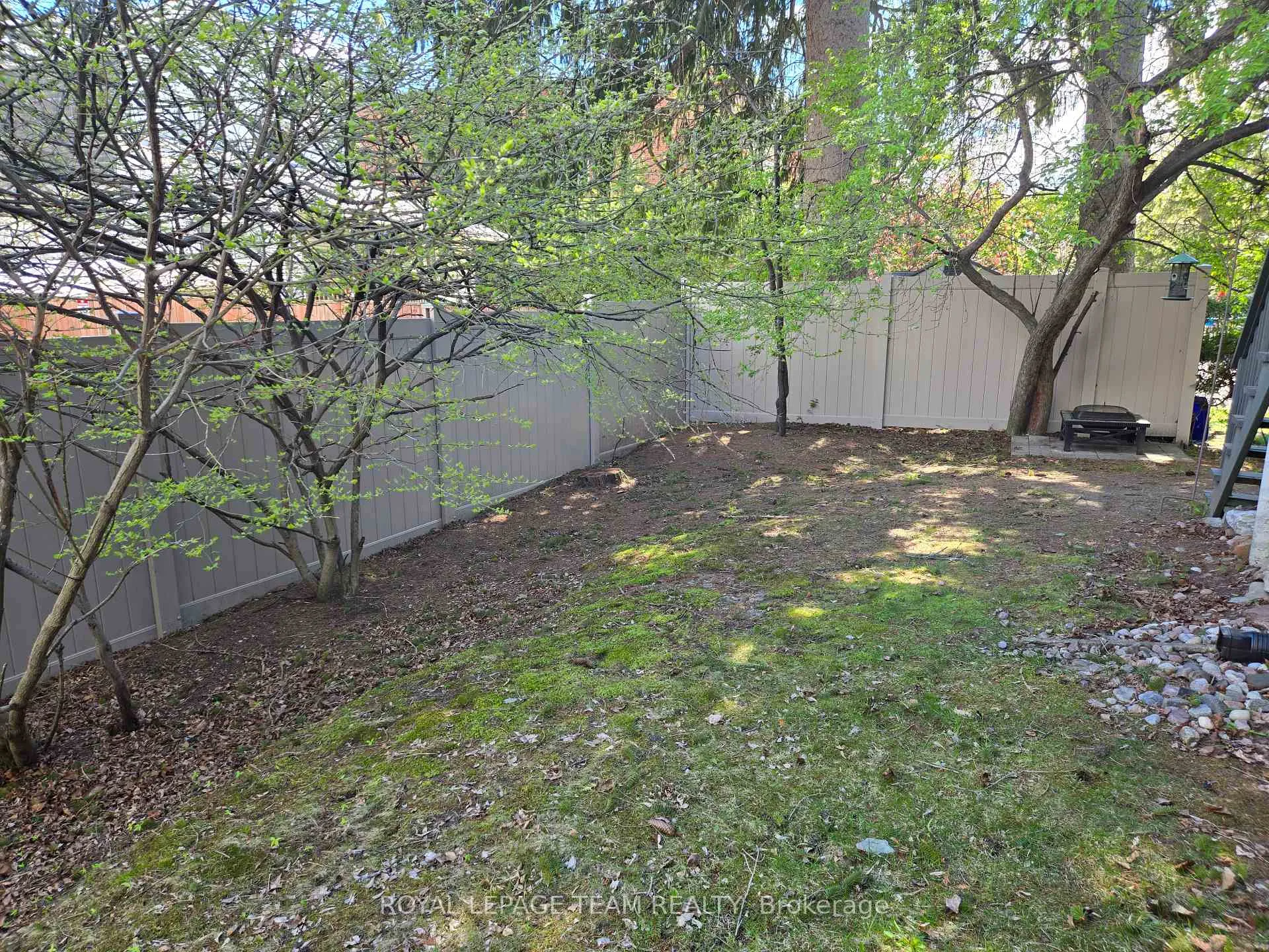Photo 32 of Unit 13, 817 High Street, Ottawa, Britannia Heights — HOMEH
