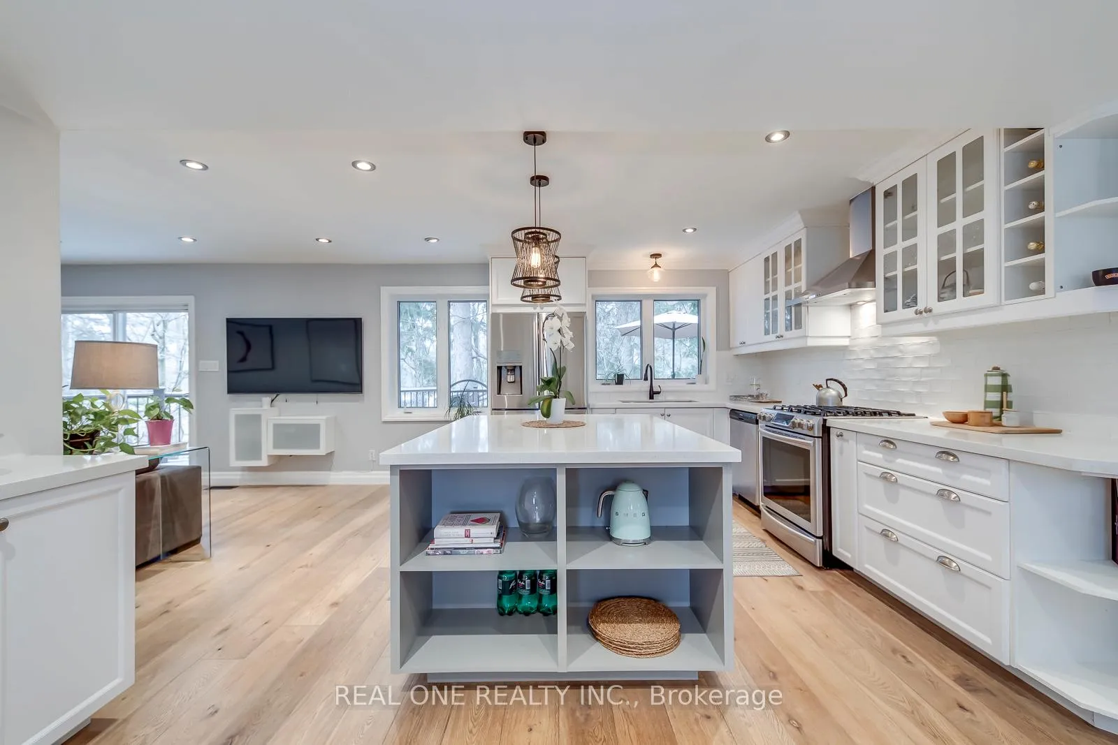 Photo 11 of 179 Shanley Terrace, Oakville, West — HOMEH