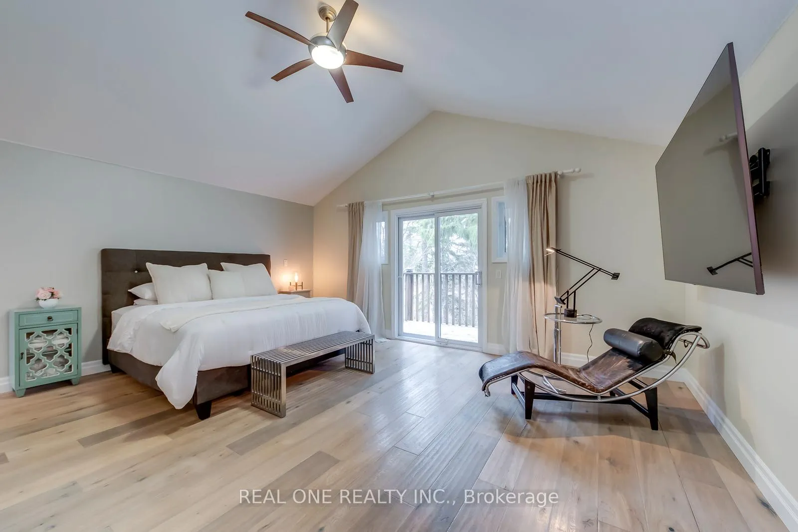 Photo 19 of 179 Shanley Terrace, Oakville, West — HOMEH