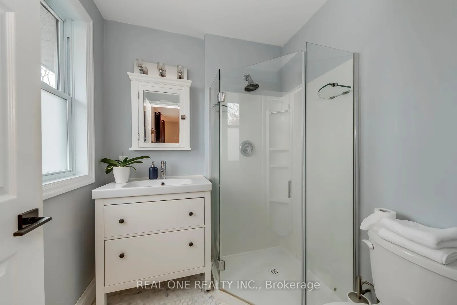 Photo 26 of 179 Shanley Terrace, Oakville, West — HOMEH
